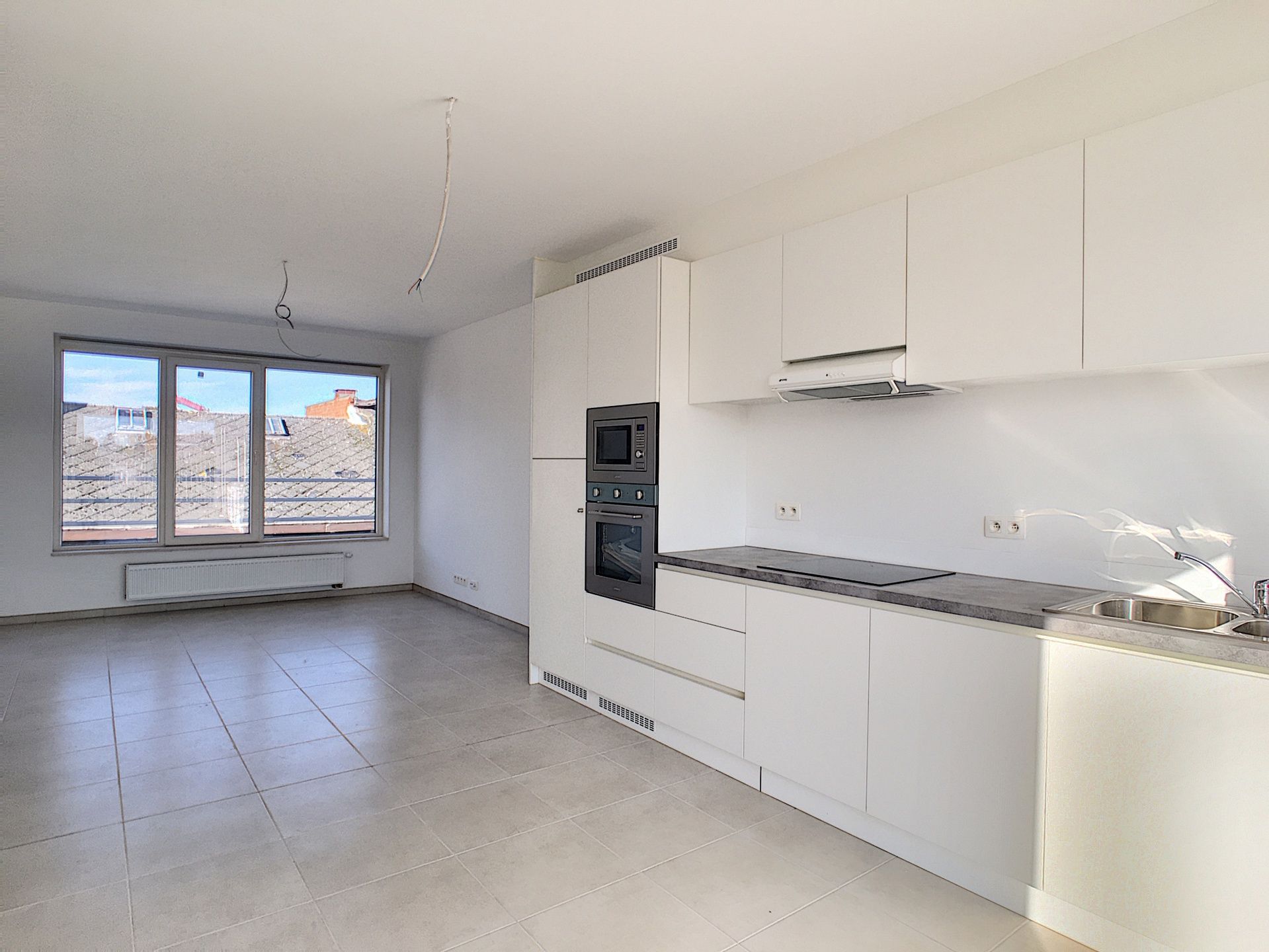 Jong 1 -slaapkamer appartement met groot terras! foto 2