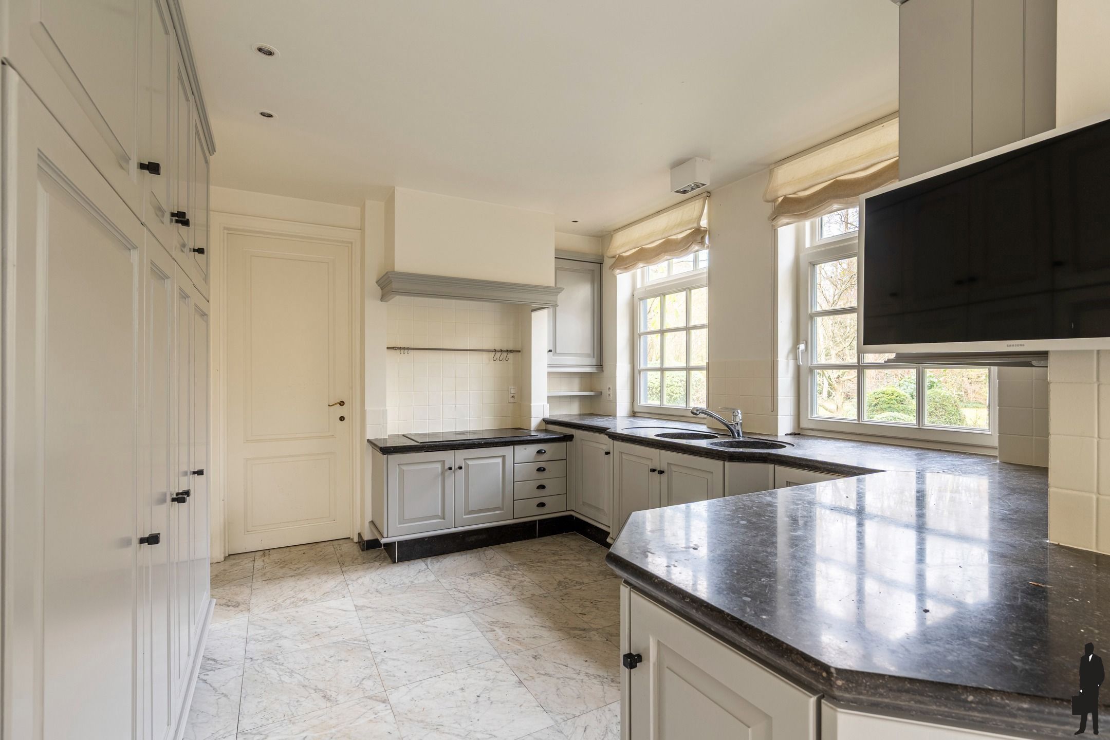 Tijdloze villa op toplocatie foto 22