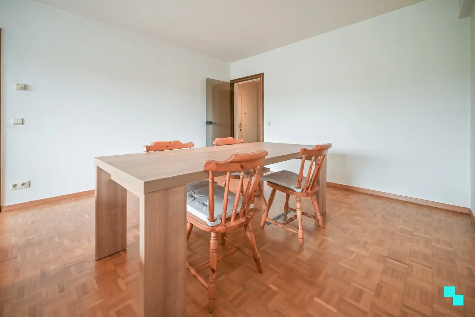 Tweeslaapkamerappartement in centrum Izegem foto 5