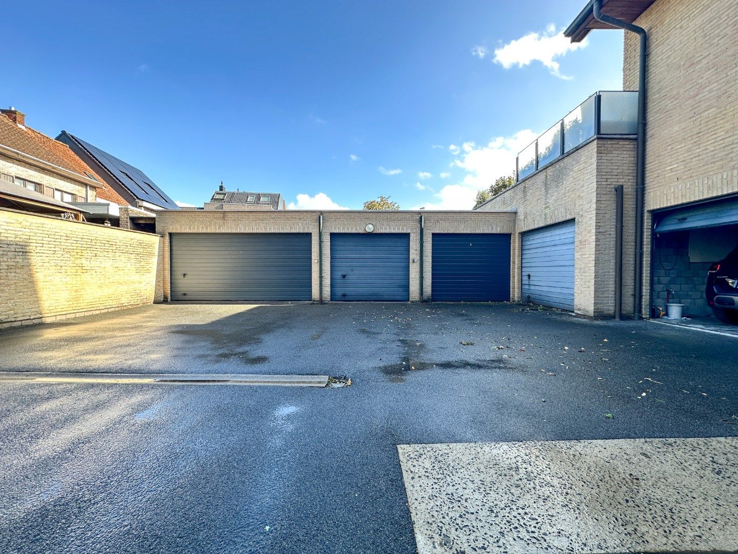 Instapklaar 2-slaapkamer appartement met 2 terrassen (en garage), topligging Torhout. foto 22