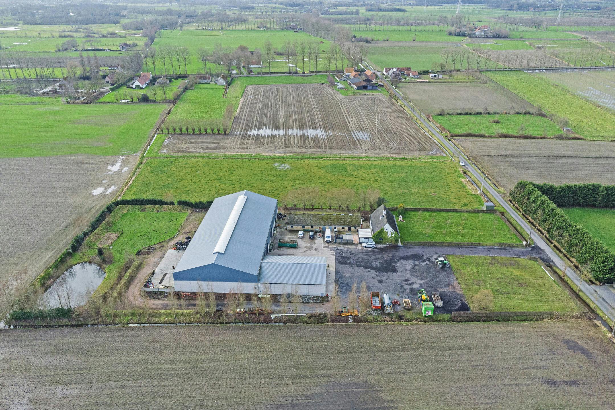 Loods met woonst (zonder functiewijziging) te Moerkerke. foto 11