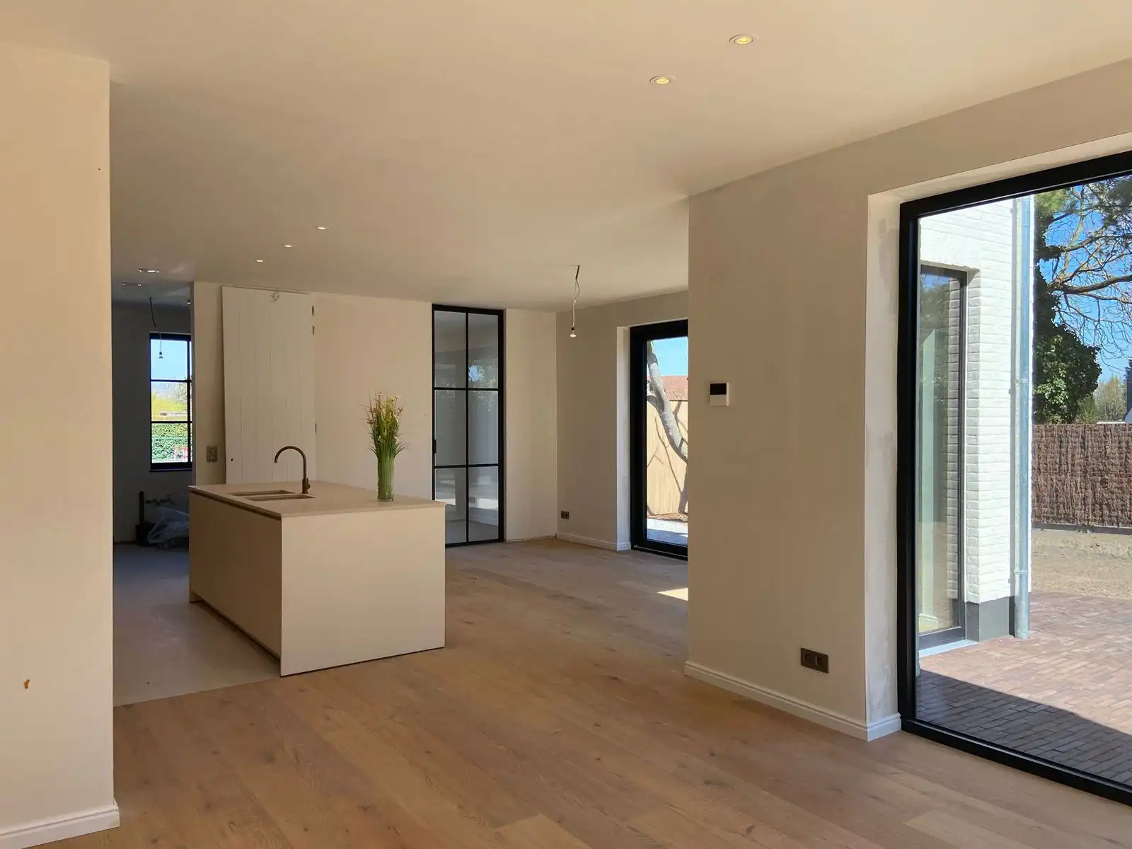 Luxe nieuwbouwvilla! foto 8