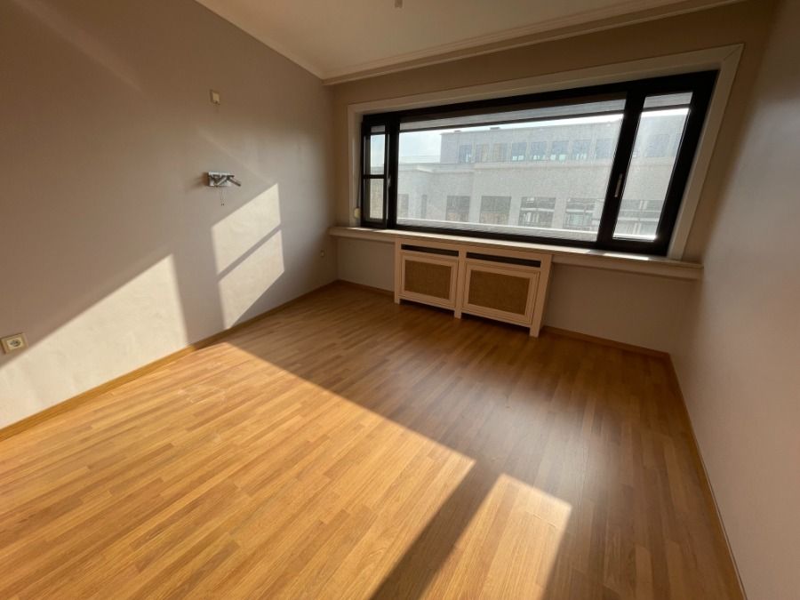 2 slaapkamer appartement met terras foto 20