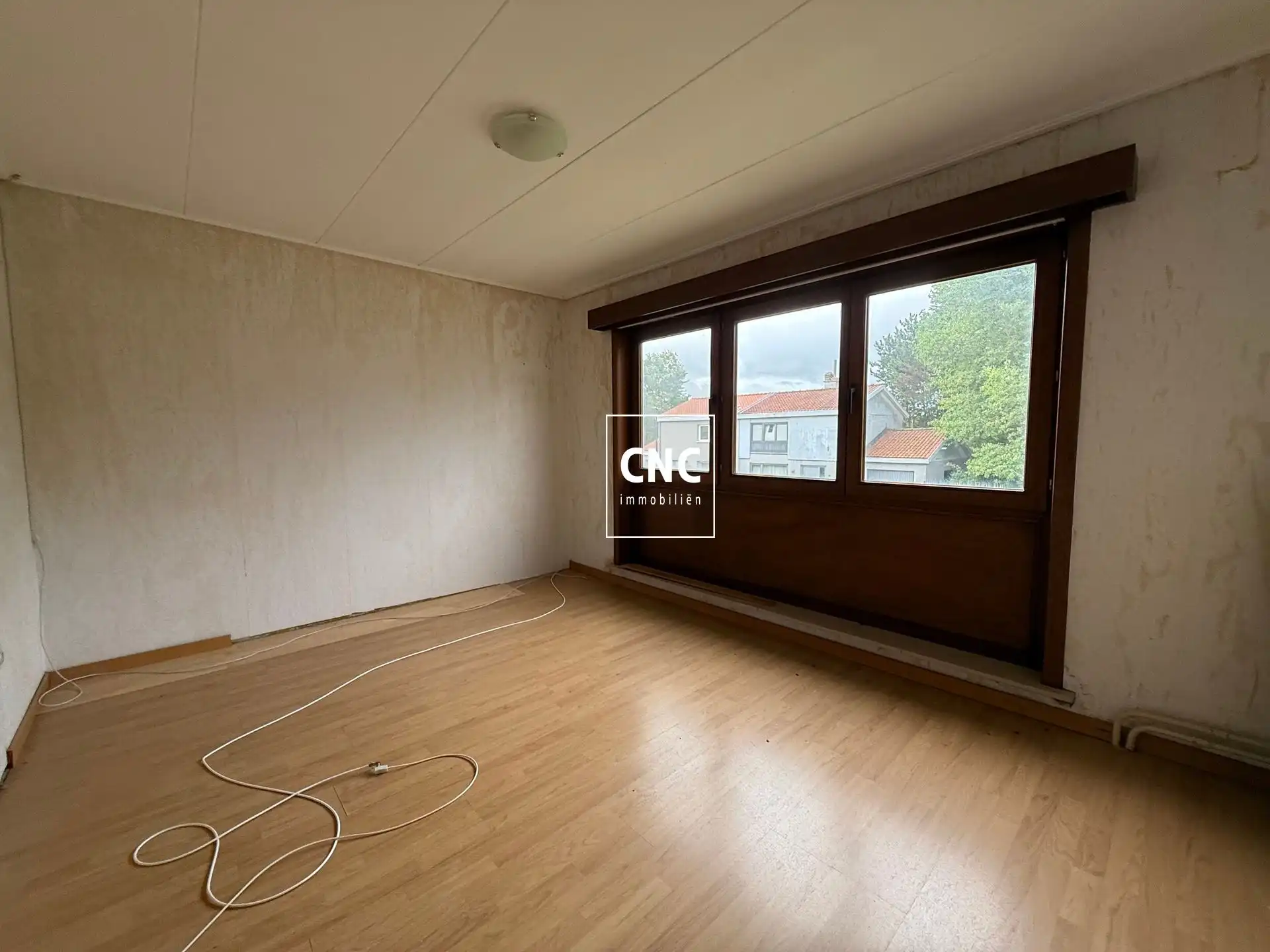 Woning met 3 slaapkamers, garage en ruime buitenruimte foto 10