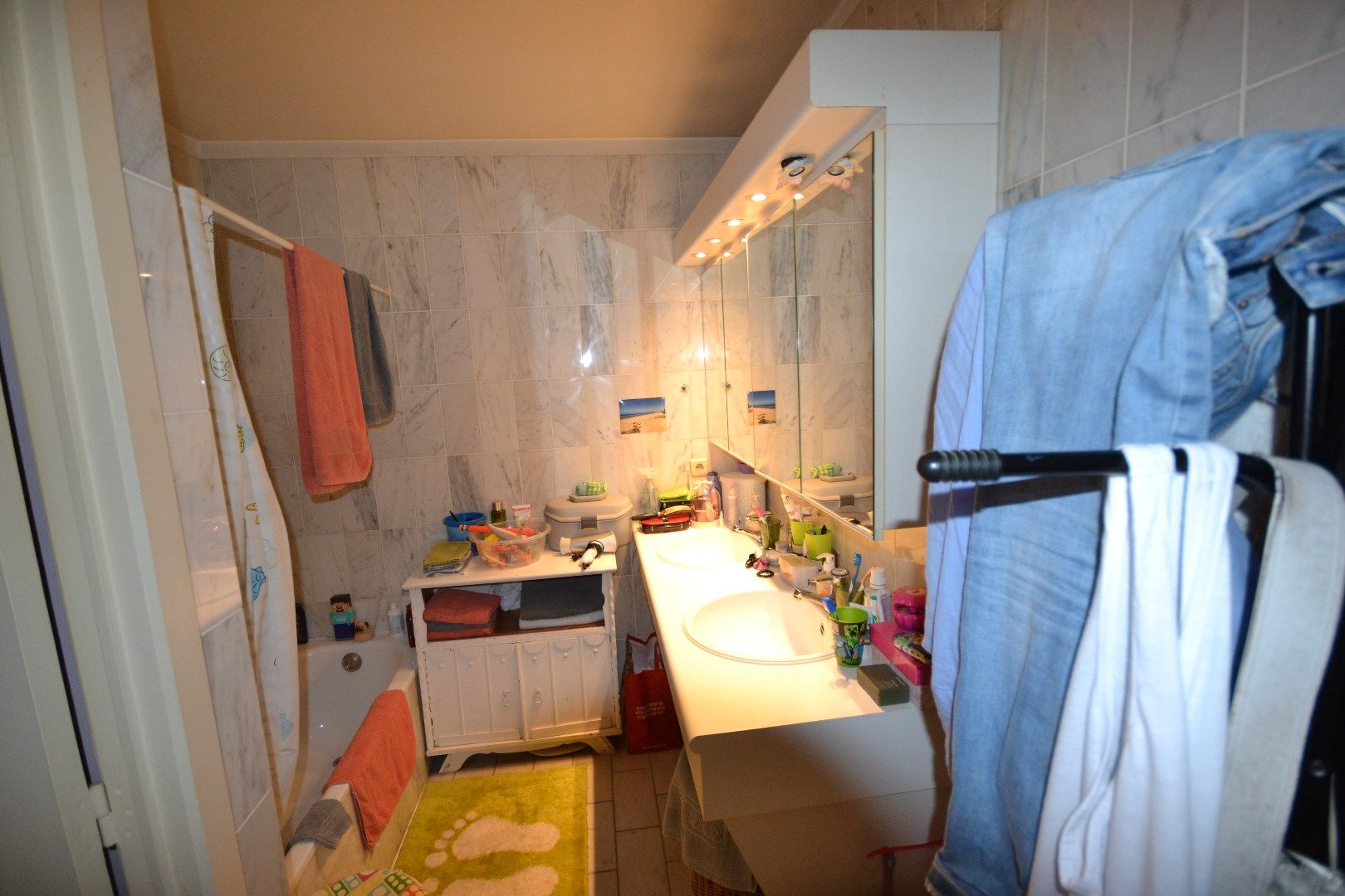 Ruim twee slaapkamer appartement te Oostduinkerke foto 6
