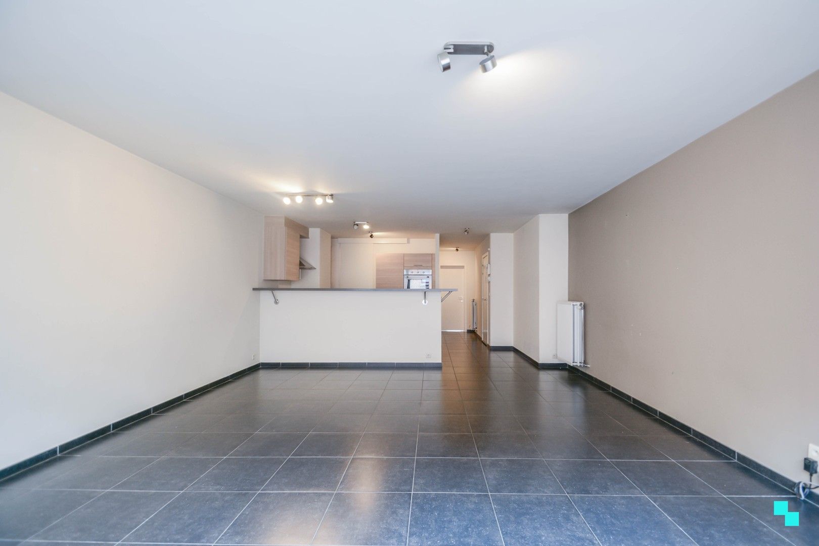 Appartement met twee slaapkamers en garagebox in centrum Izegem foto 7