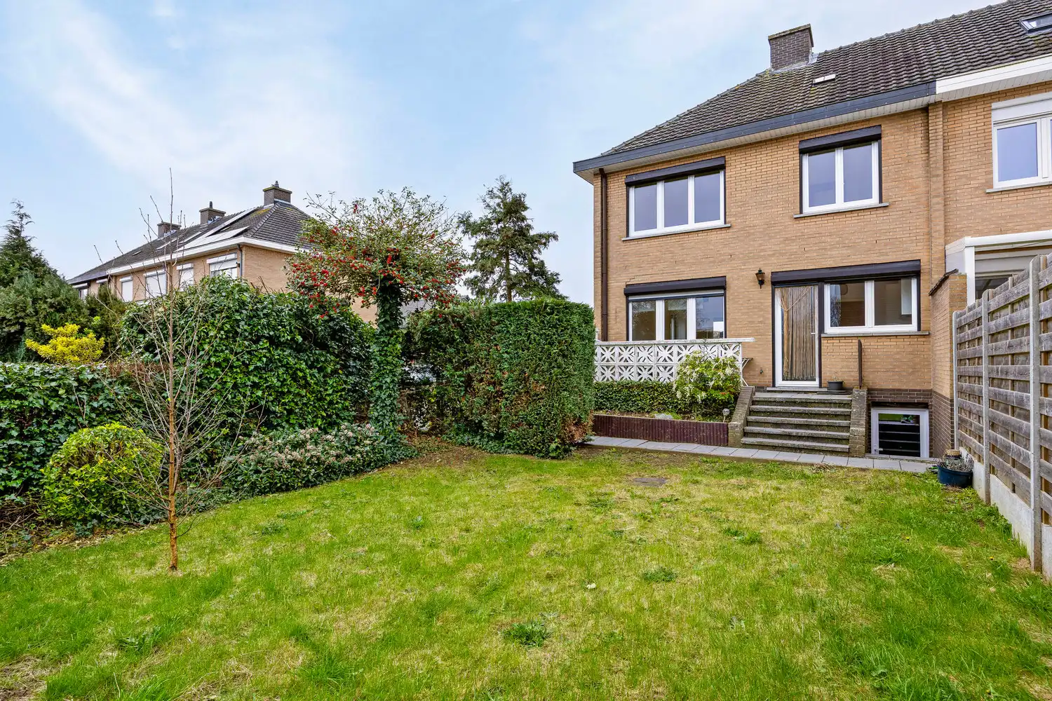 TOFFE GEZINSWONING MET TUIN EN GARAGE IN EEN RUSTIGE STRAAT TE DIEST! foto 14
