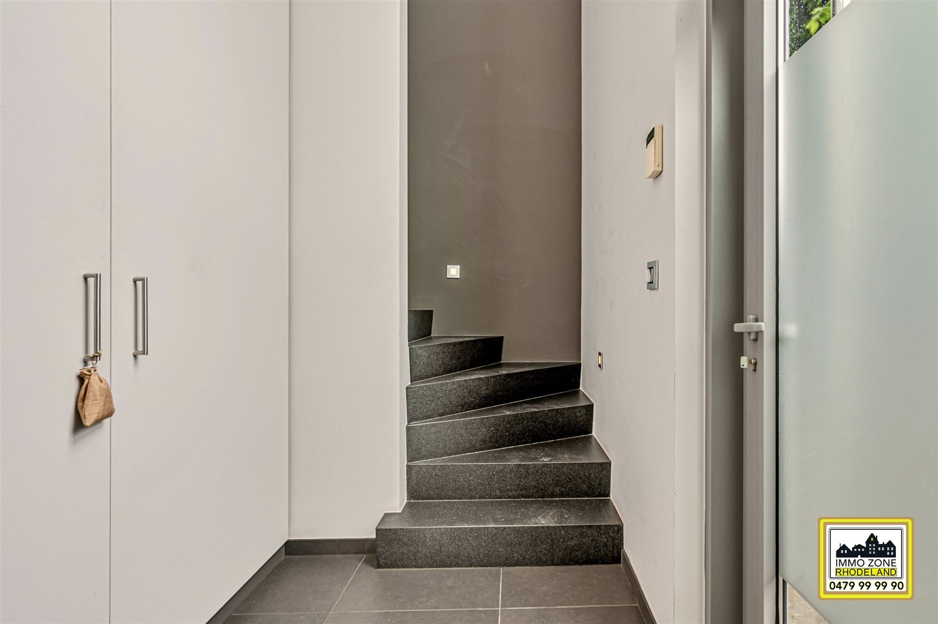 Luxueuze en ruime penthouse met 3 slpks en terras foto 2