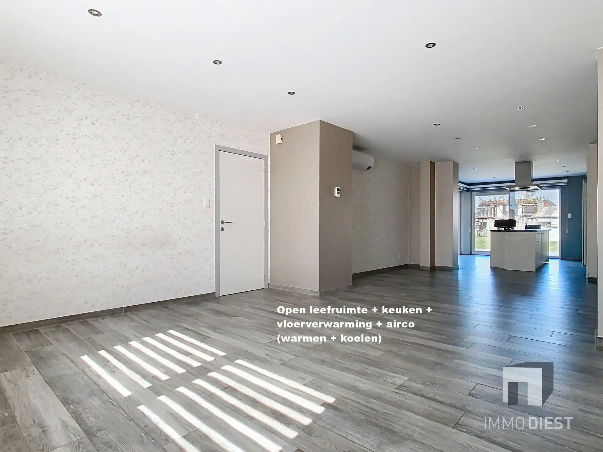 Volledig gerenoveerde halfopen woning +  EPC A foto 8