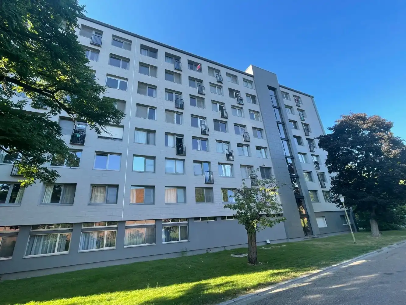 Volledig gerenoveerd appartement foto 9