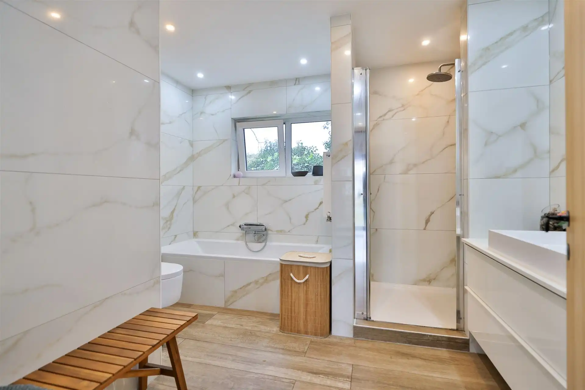 Knappe energiezuinige gelijkvloerse villa  foto 13