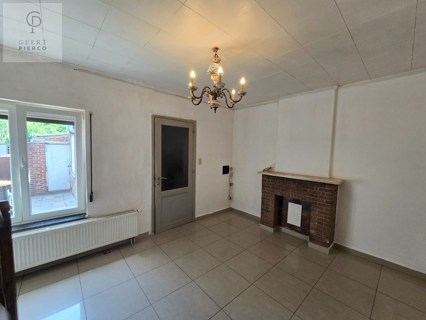Rijwoning met 4 slaapkamers foto 4