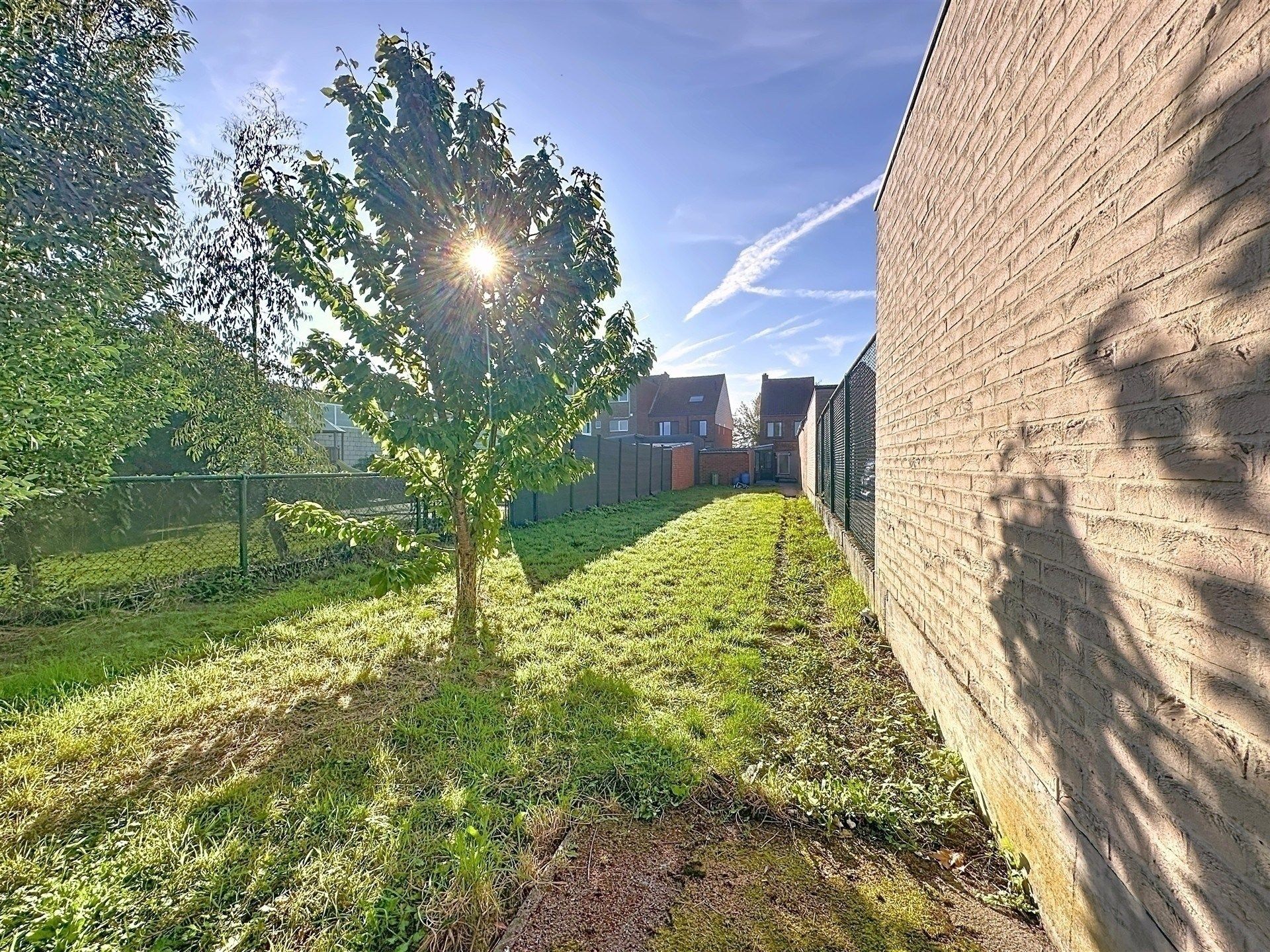 Half open bebouwing op een terrein van 409 m² foto 13