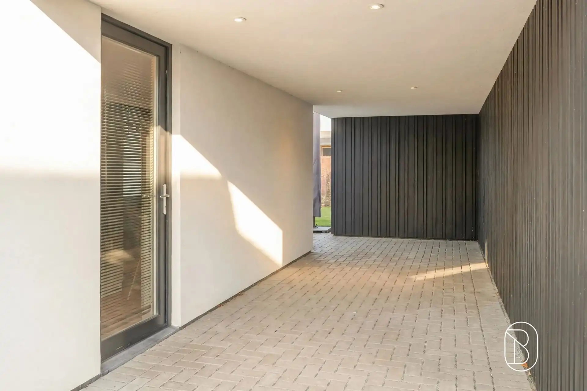 Prachtig ingerichte woning op topligging! foto 10