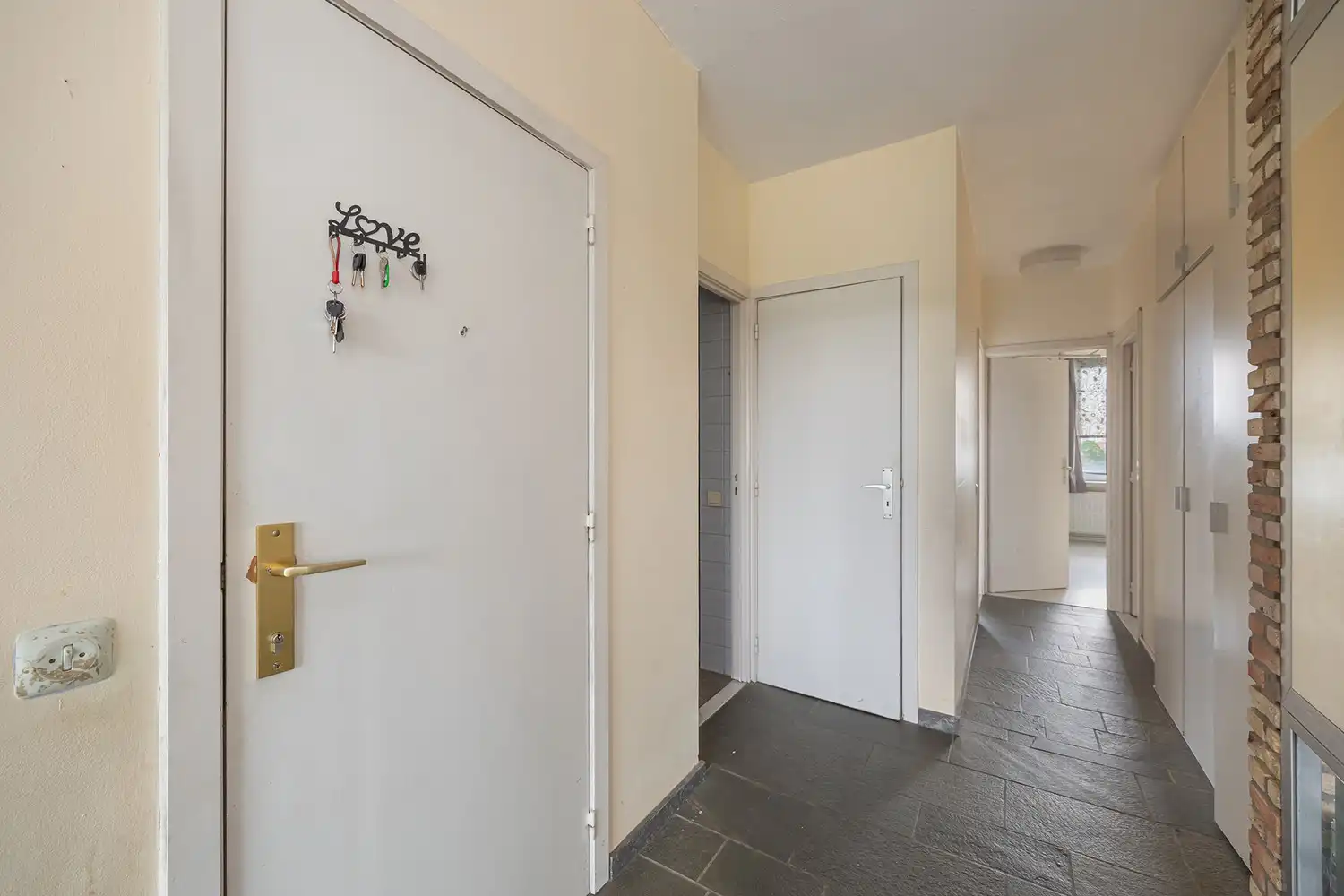 Ruim hoekappartement (3 SLK + terras) met enorm potentieel en groen zicht aan het Rivierenhof te Deurne-Zuid foto 21