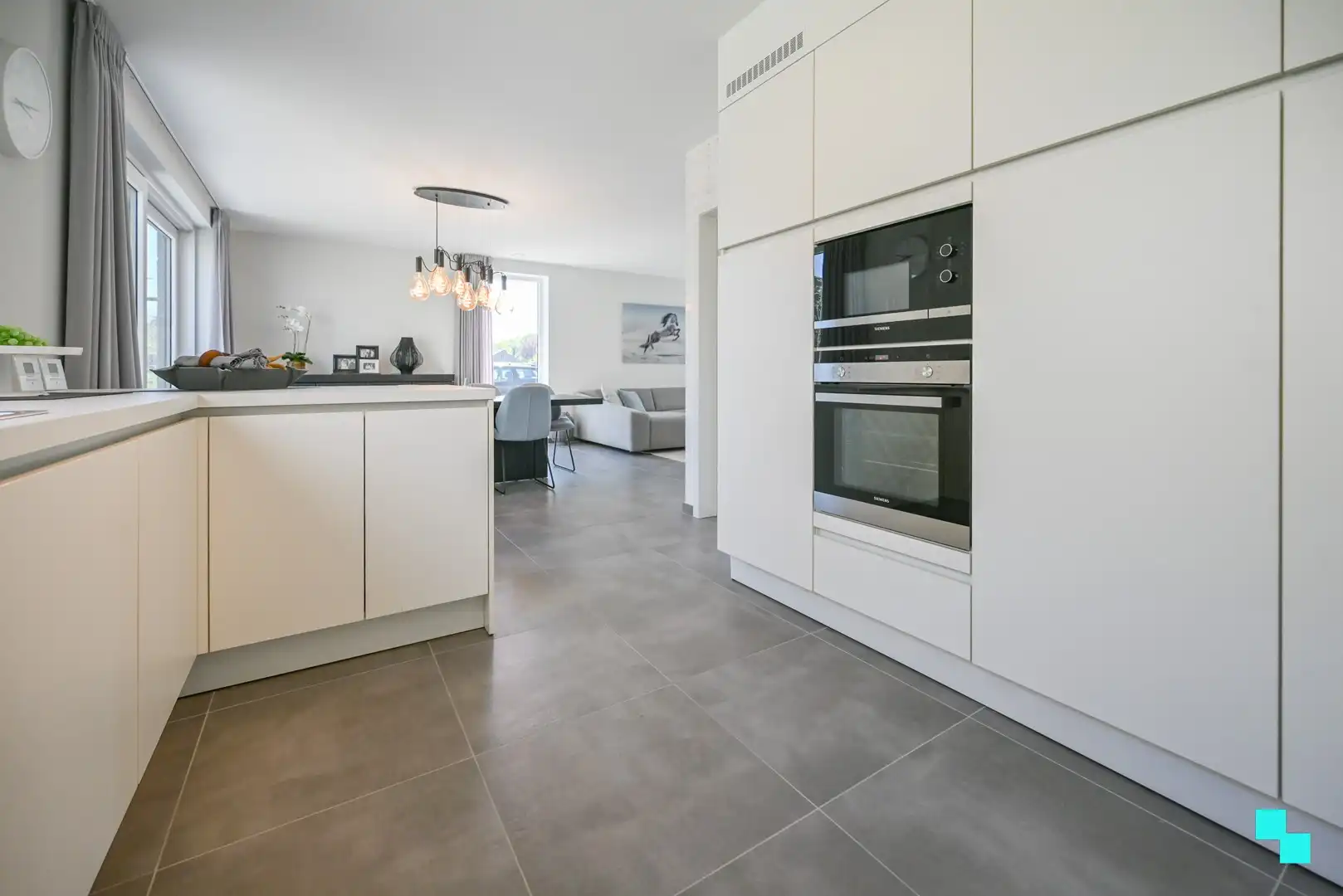 Ruime en energiezuinige nieuwbouwwoning gelegen te Izegem foto 14