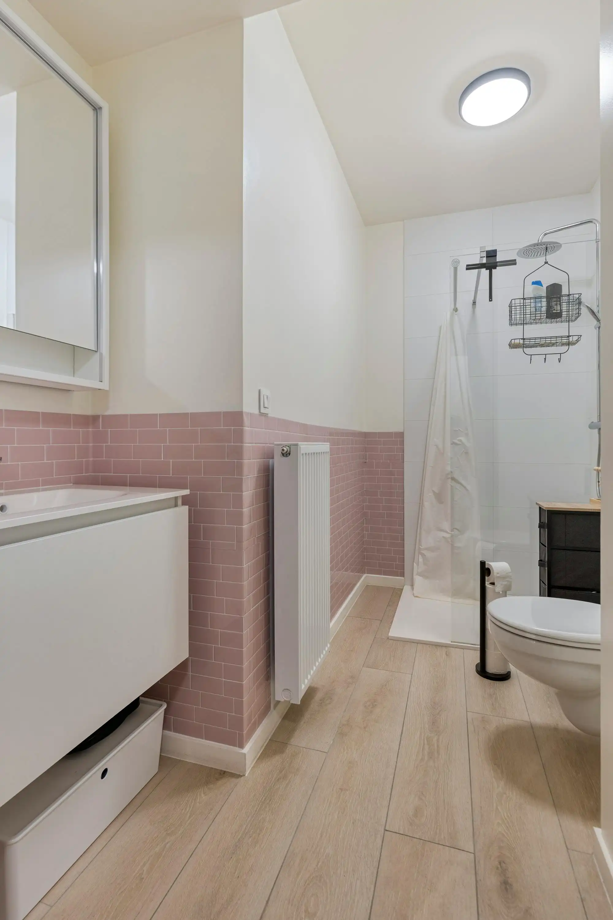 Recent en energiezuinig appartement met 1 slaapkamer in Boom foto 12