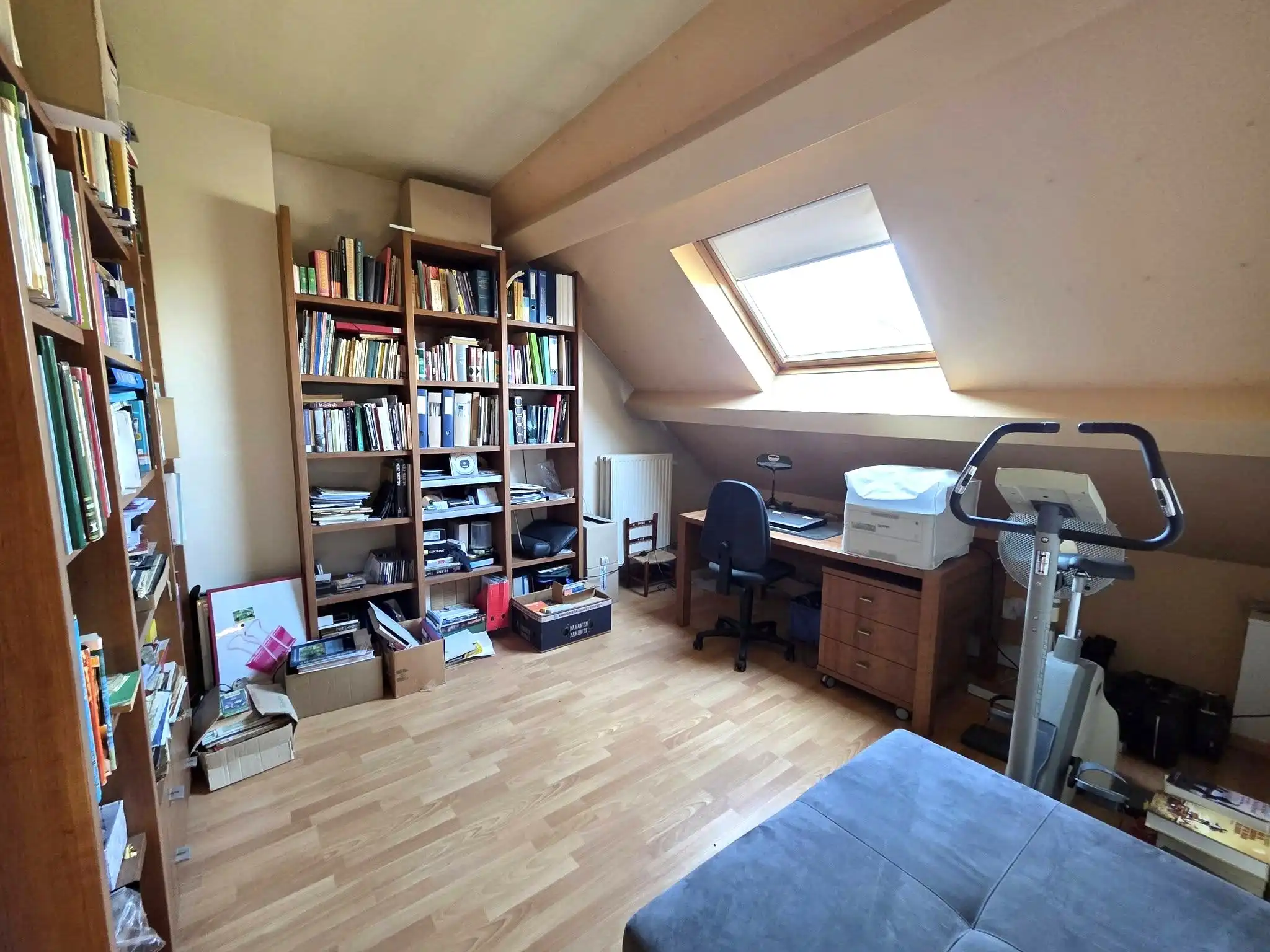 Ruime halfopen gezinswoning met 5 slaapkamers, grote tuin en garage in Eppegem foto 15