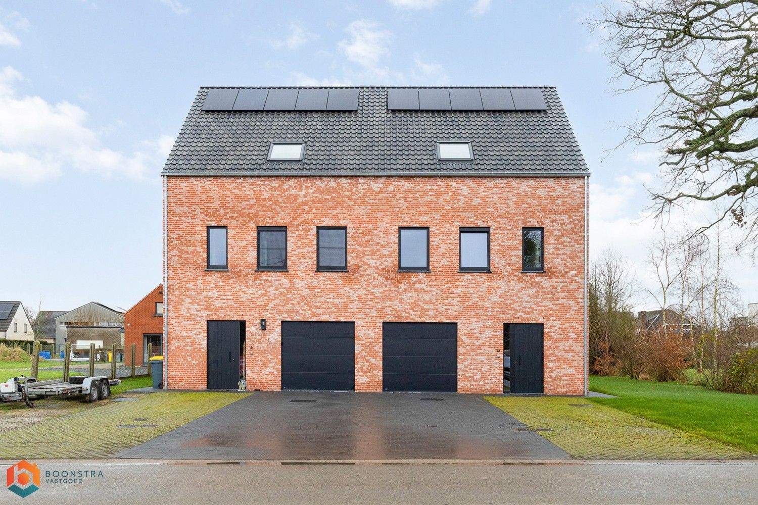 Nieuwbouwwoning met 4 slpkrs en garage foto 27