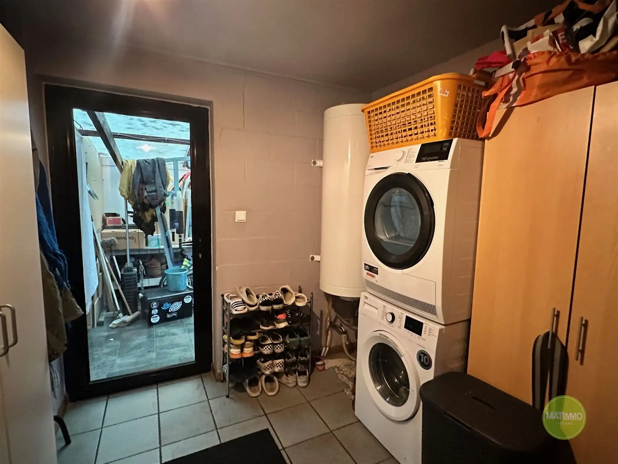 Ruim perceel van 988 m2 mét noodwoning gelegen in Meerhout foto 9