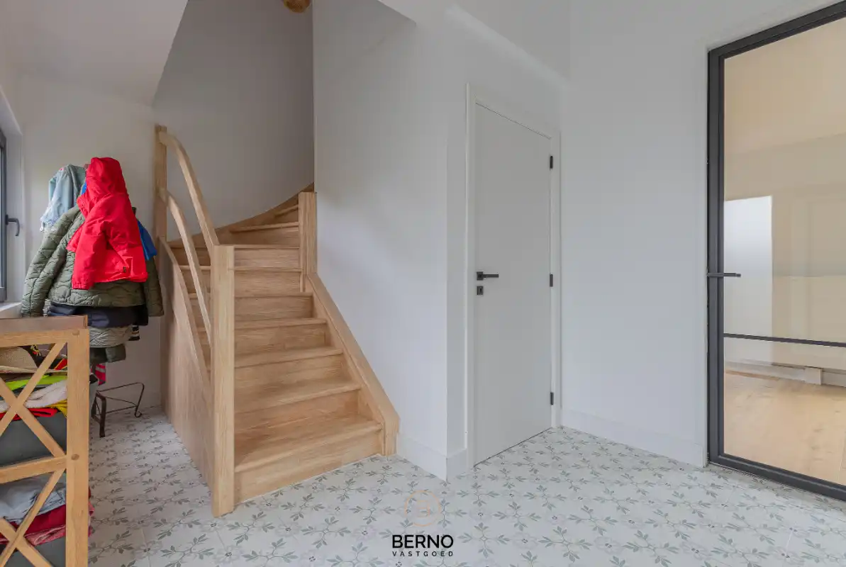 Recent gerenoveerde landelijke woning met uitzonderlijke tuin op 1.856 m² foto 2