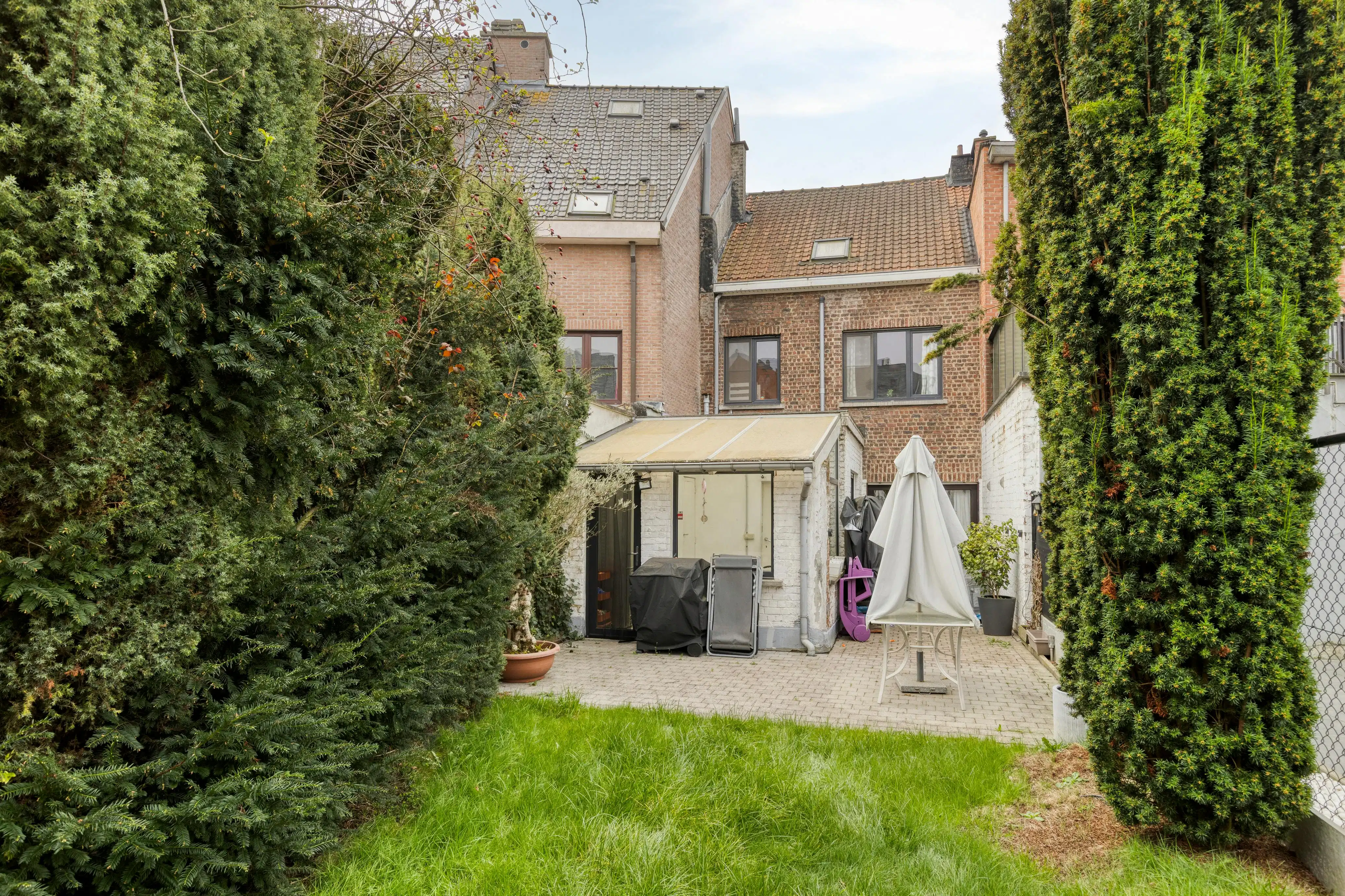 Charmante woning met tuin te koop in Strombeek foto 11