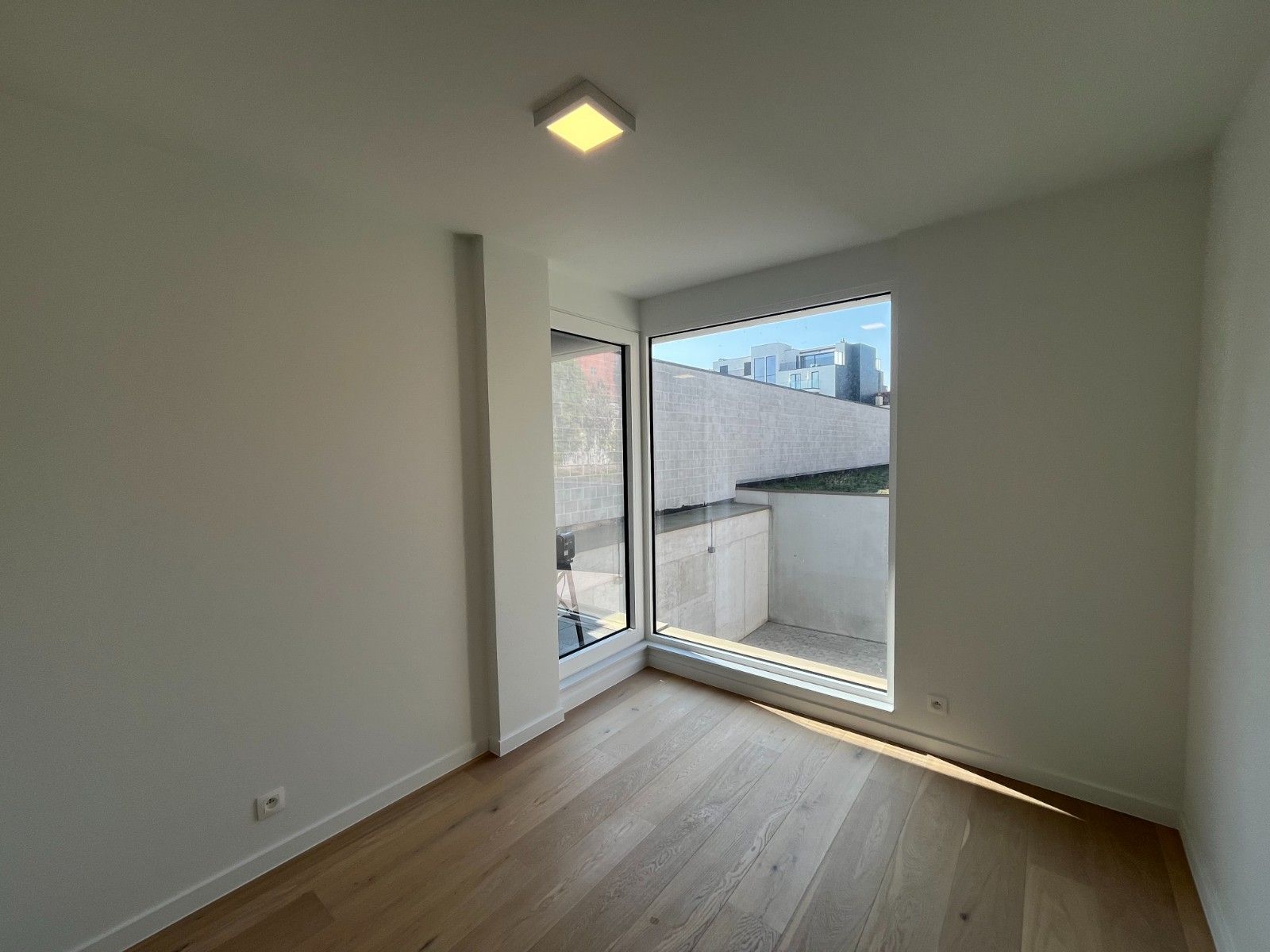 Modern nieuwbouwappartement te huur in Waregem – topligging! foto 6