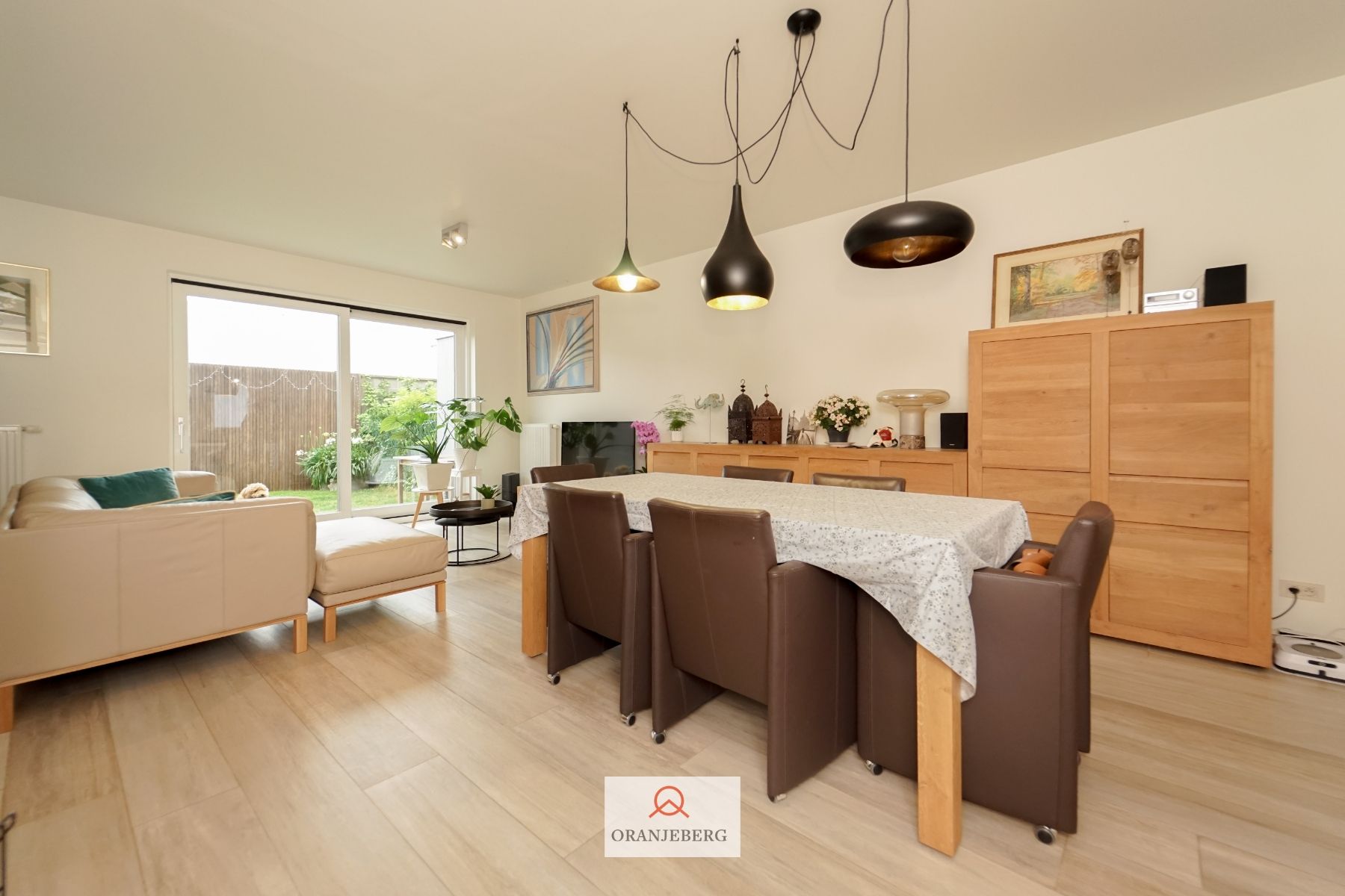 Energiezuinige woning met 4 slpk's en tuintje foto 9