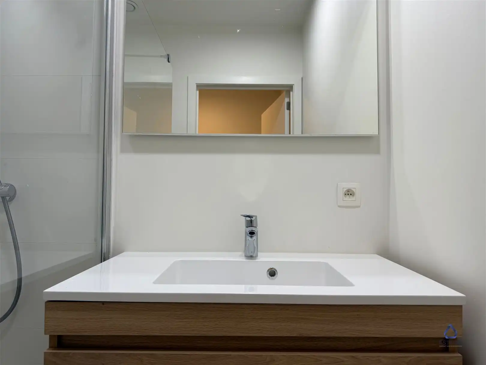 Nieuwbouw 1-slaapkamerappartement te huur in Deurne foto 16