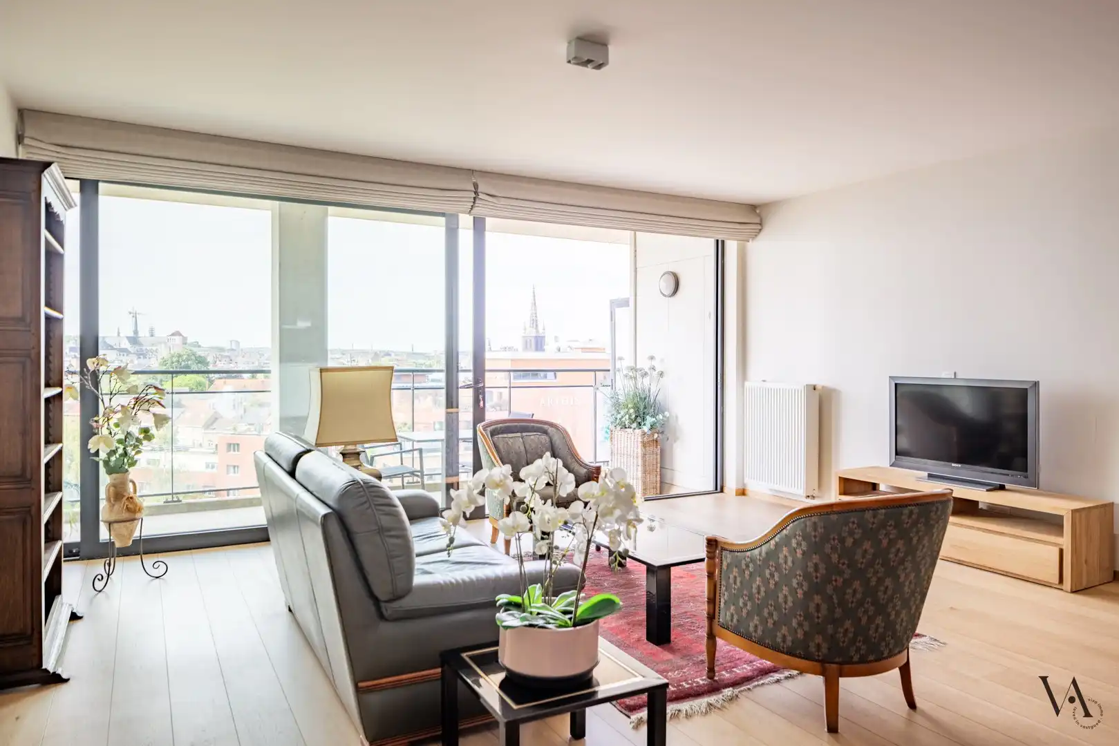 Ruim appartement met 2 slaapkamers en prachtig uitzicht over de jachthaven en het historische centrum foto 11