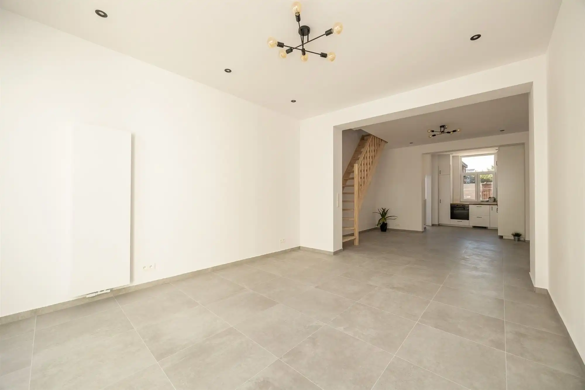 Gerenoveerde woning met 4 slaapkamers in Mechelen foto 4