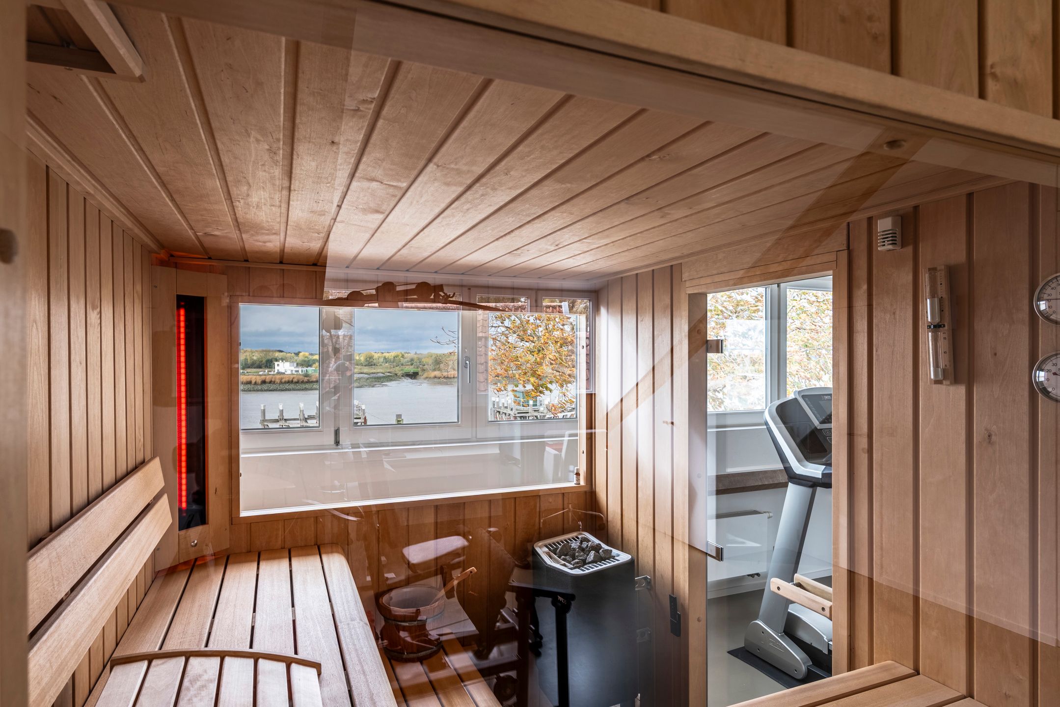 Charmante en unieke woning met Scheldezicht te Hemiksem foto 32