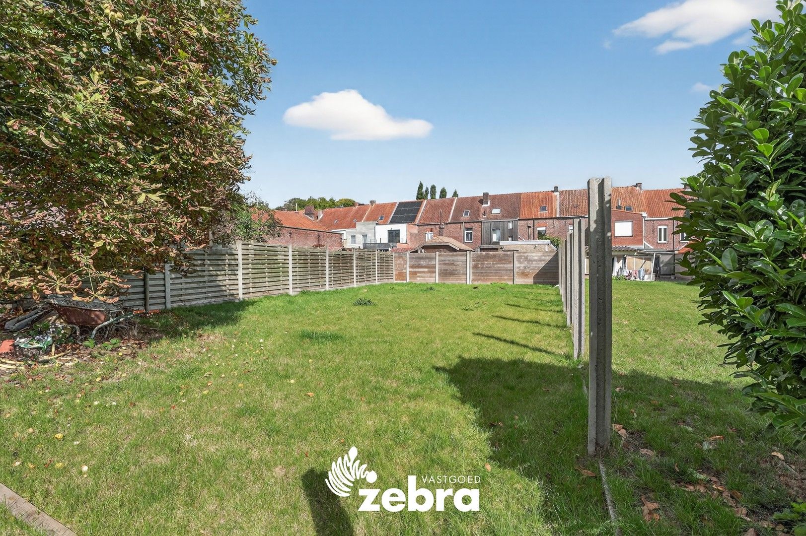 Instapklare woning met 4 slaapkamers en aanpalend stuk grond te Tielt! foto 27