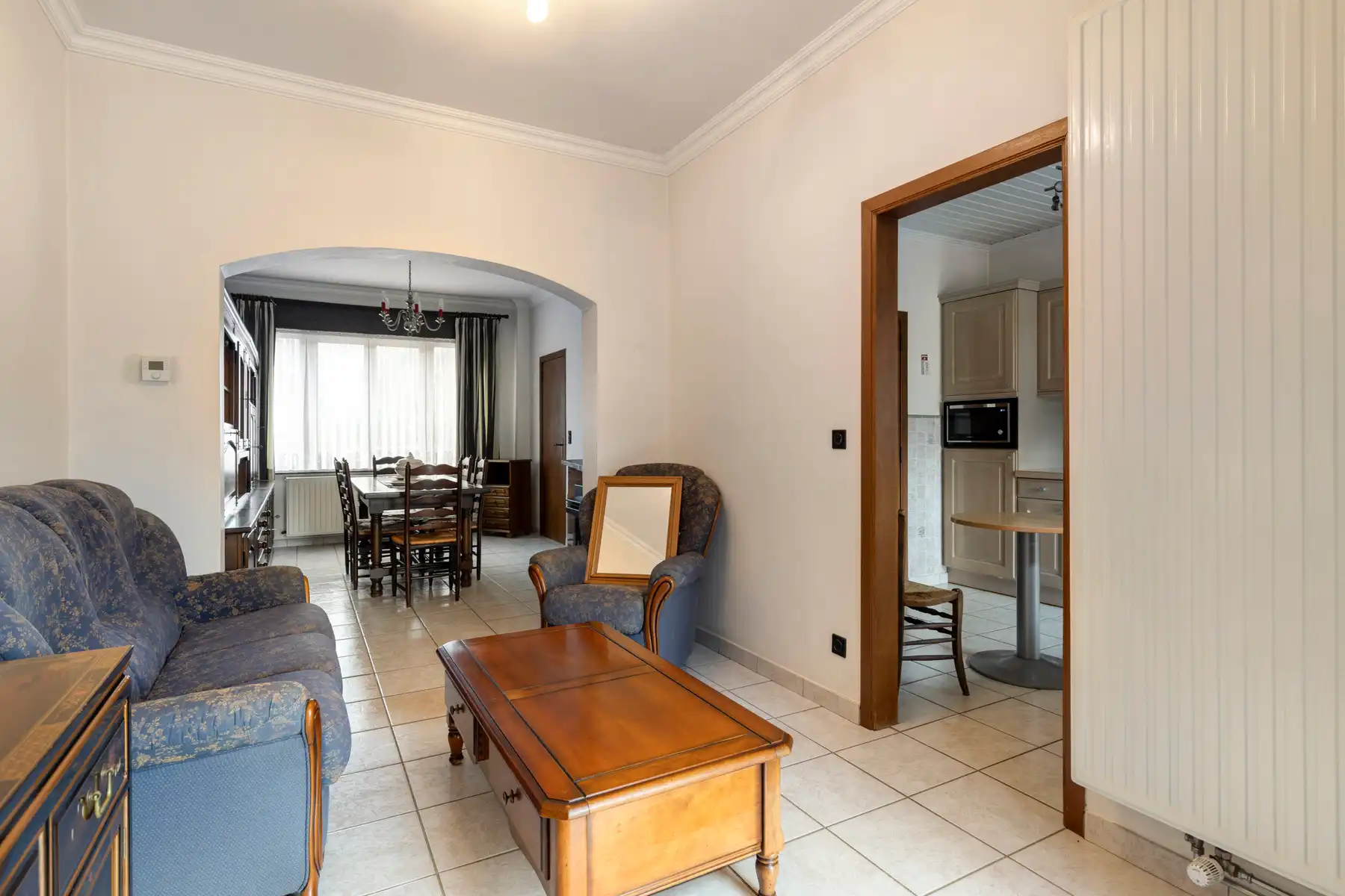 Eengezinswoning met 4 slaapkamers, 2 badkamers en tuin foto 5