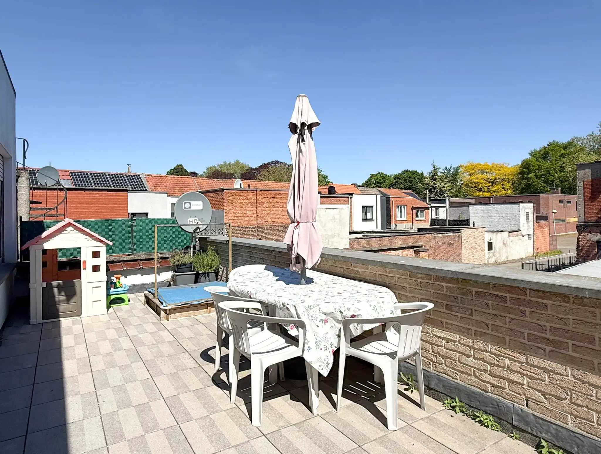 Appartement met 3 slaapkamers in het centrum van Beveren foto 5