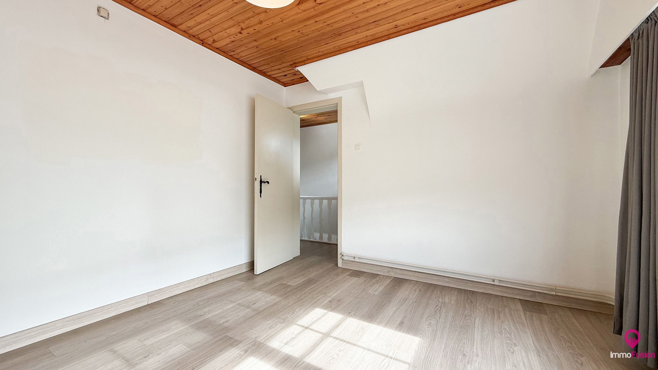 Instapklare woning met charme, 3slpk en grote tuin! foto 33