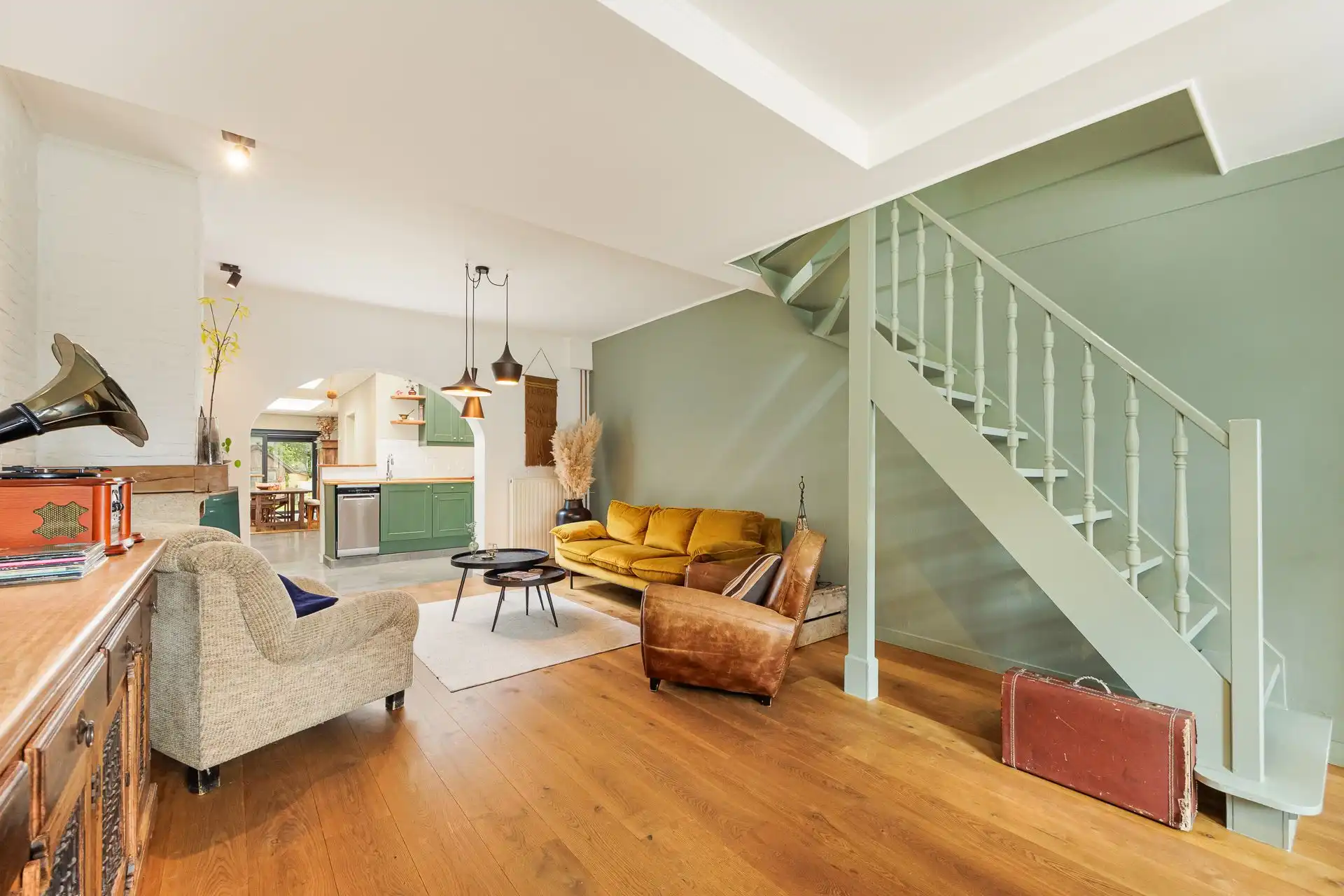 Charmante woning met tuin op toplocatie in Mortsel! foto 5