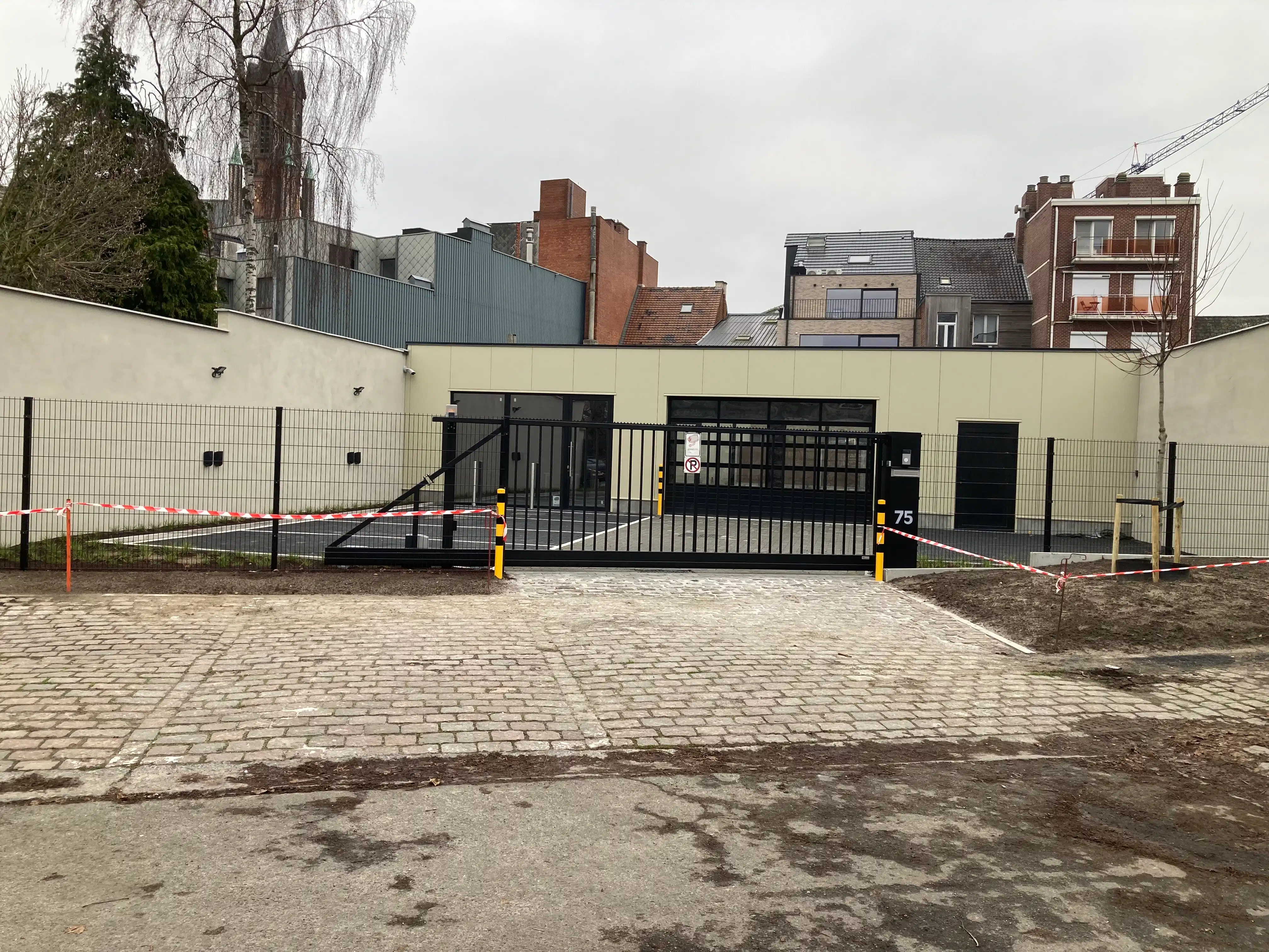 Strategisch commercieel pand in het centrum foto 2