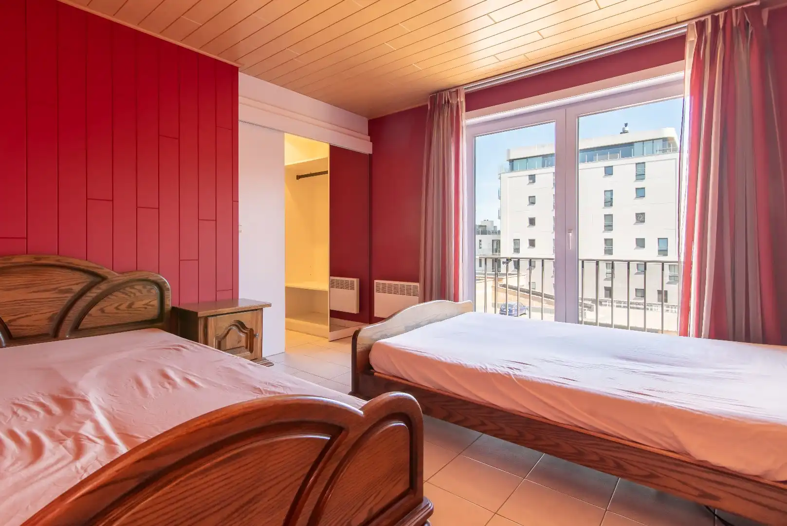 Ruim appartement met top ligging en zeezicht! foto 11