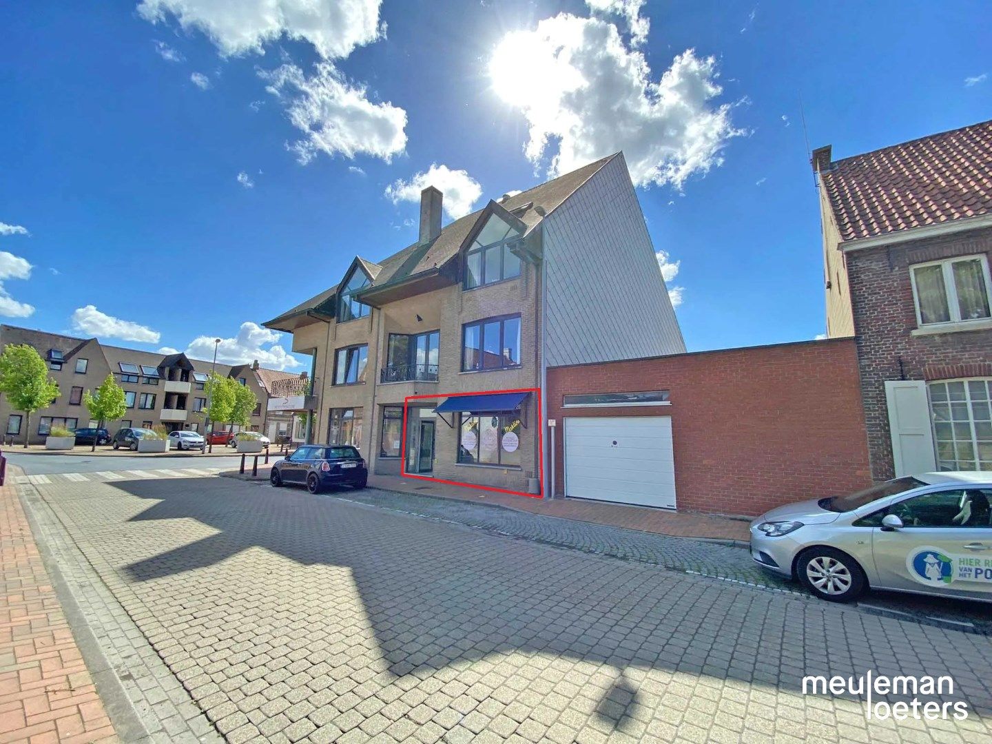 Instapklaar handelspand met ruime etalage  foto {{pictureIndex}}