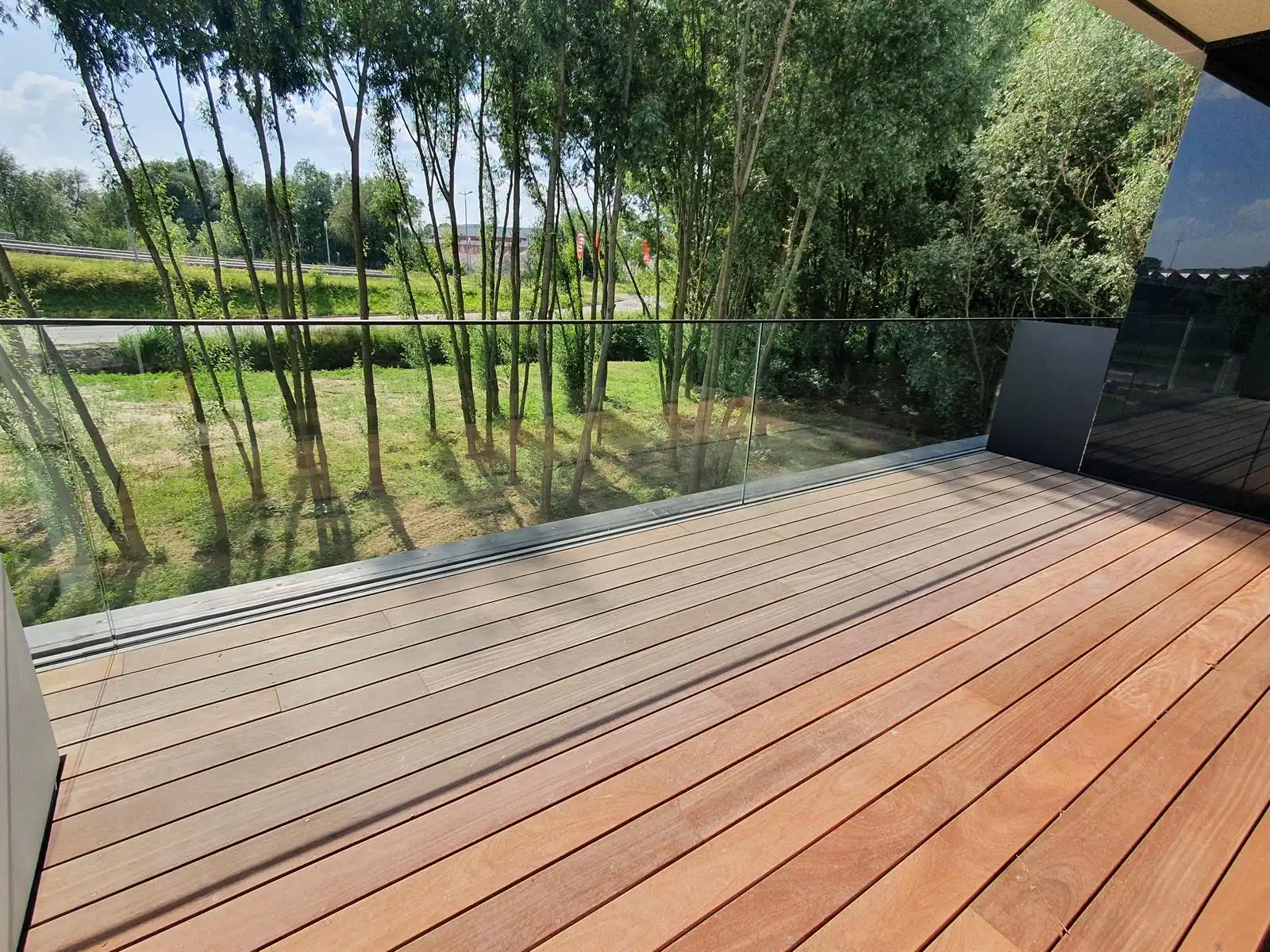 Tof appartement met standplaats aan de Leie !! foto 18