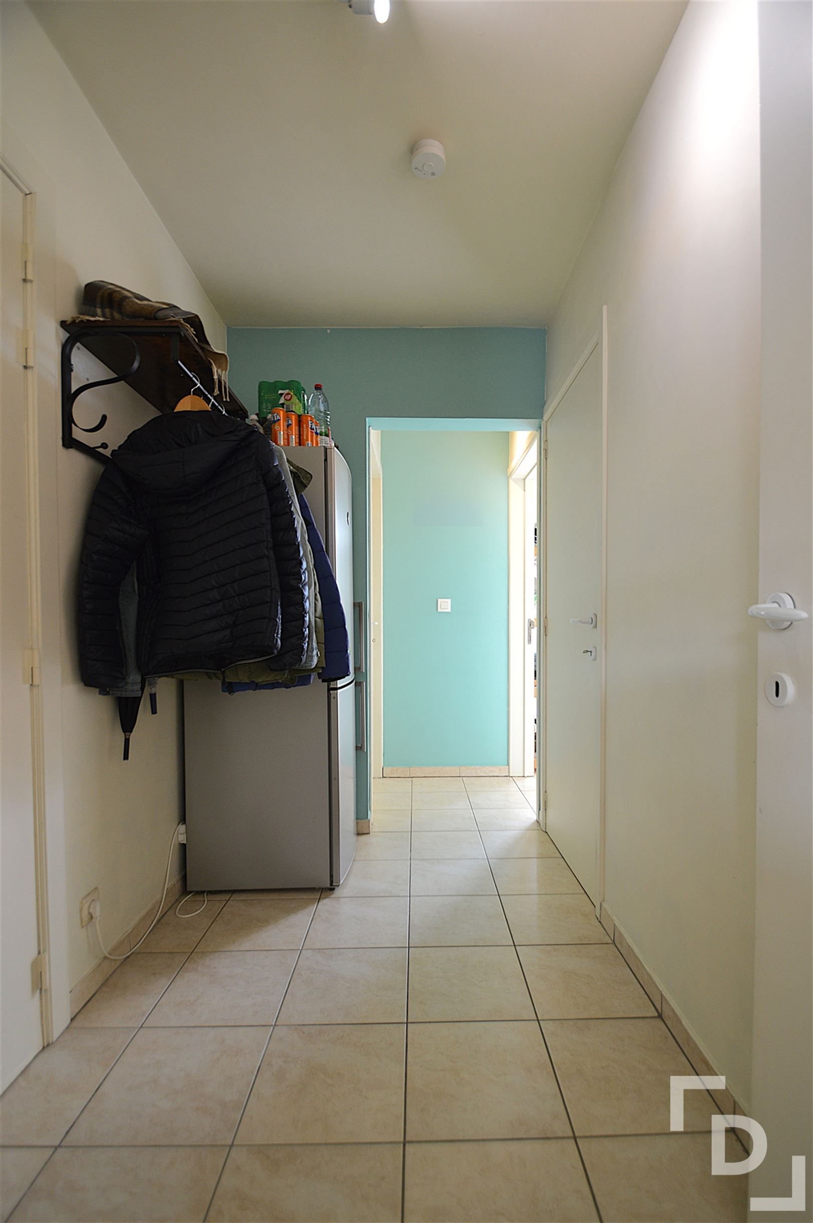 Dakappartement met terras te huur op centrale locatie in Ieper foto 13