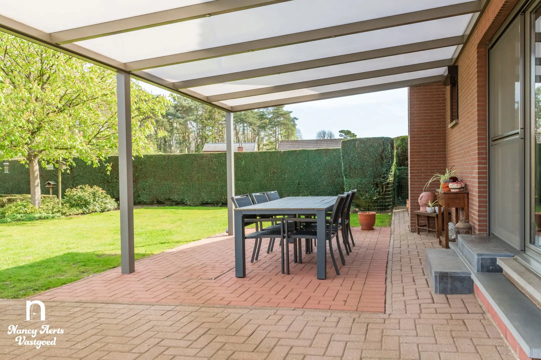 Lichtrijke woning met prachtige tuin en groeipotentieel foto 29