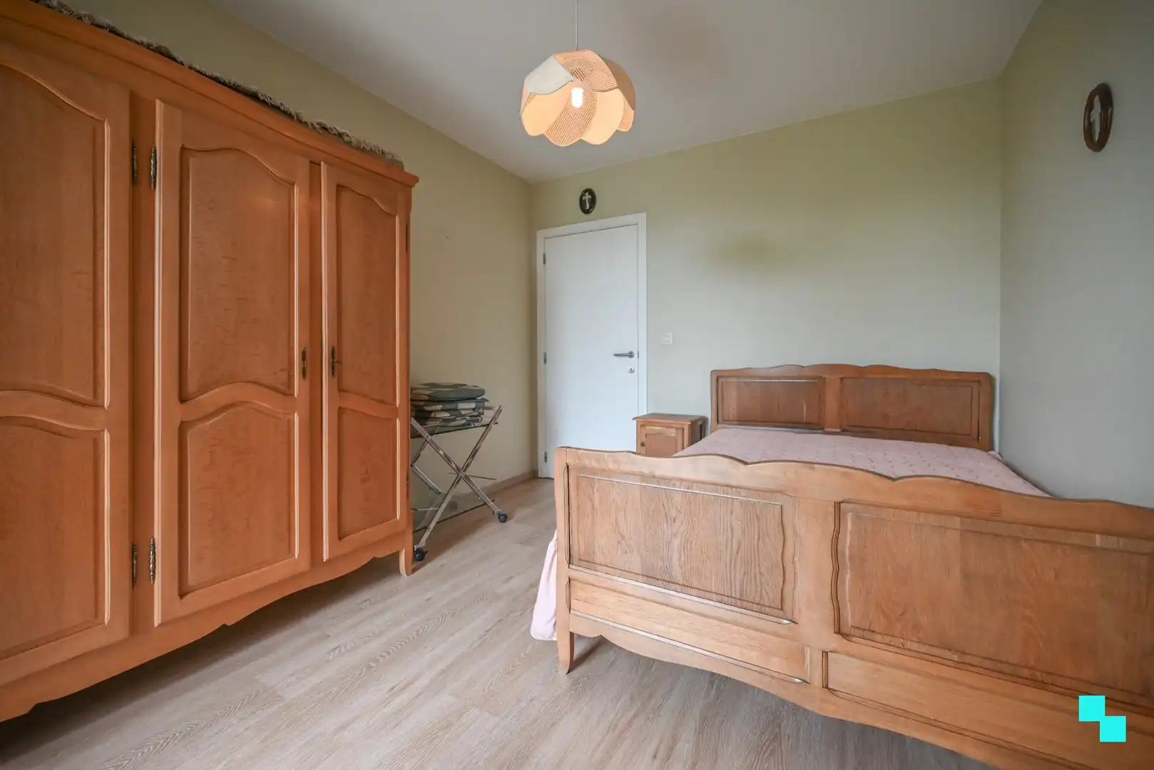 Riant 3-slaapkamerappartement met zicht op de vaart te Izegem foto 24