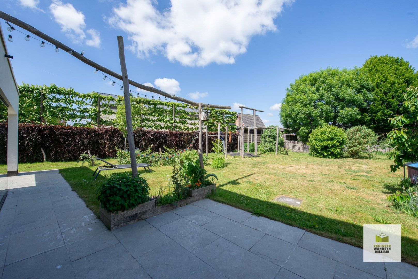 Exclusieve moderne en energiezuinige villa op 950m2 te centrum Wingene foto 28