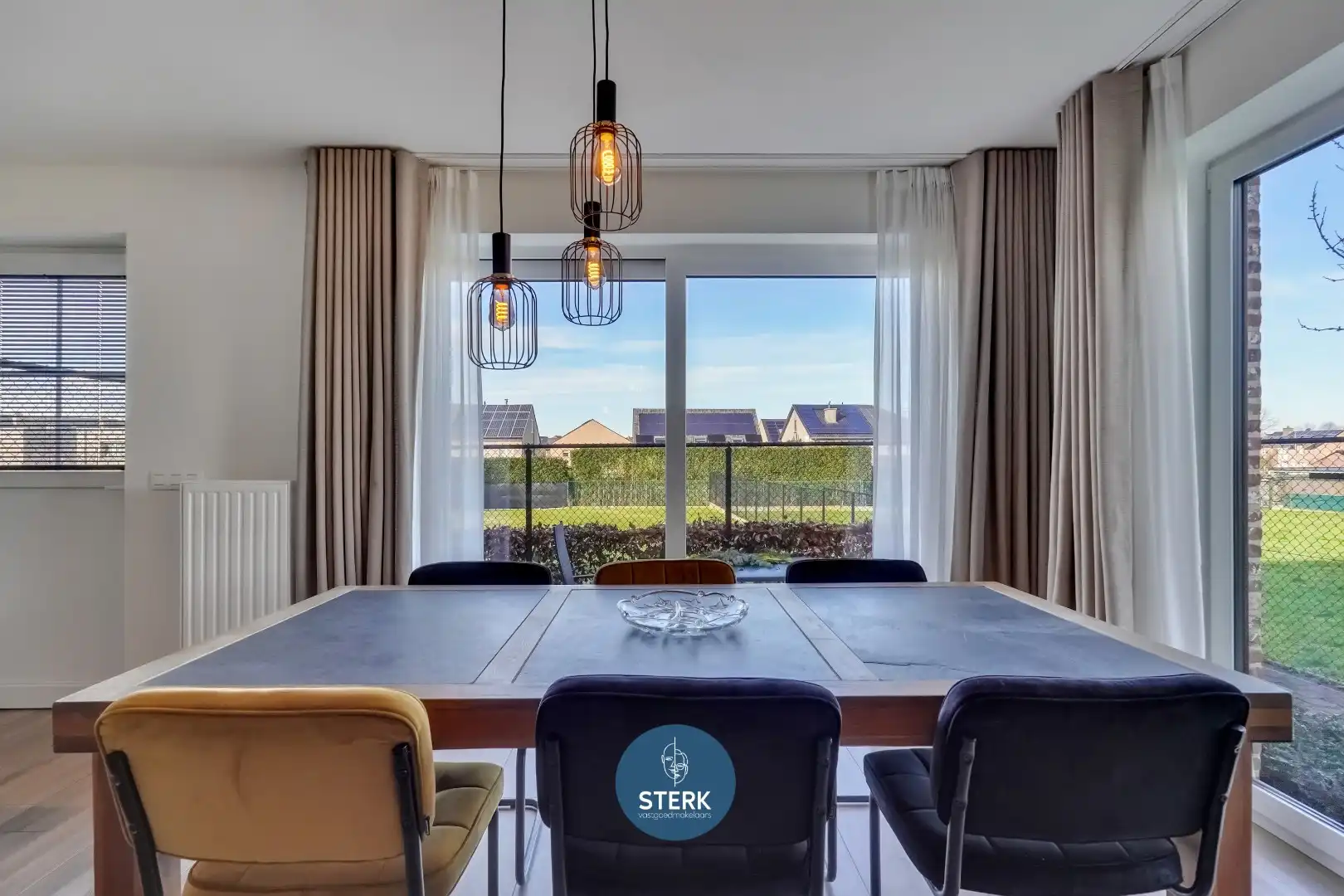 INSTAPKLARE GEZINSWONING MET EPC LABEL A NABIJ DE GRENS TE VELDWEZELT ! foto 8