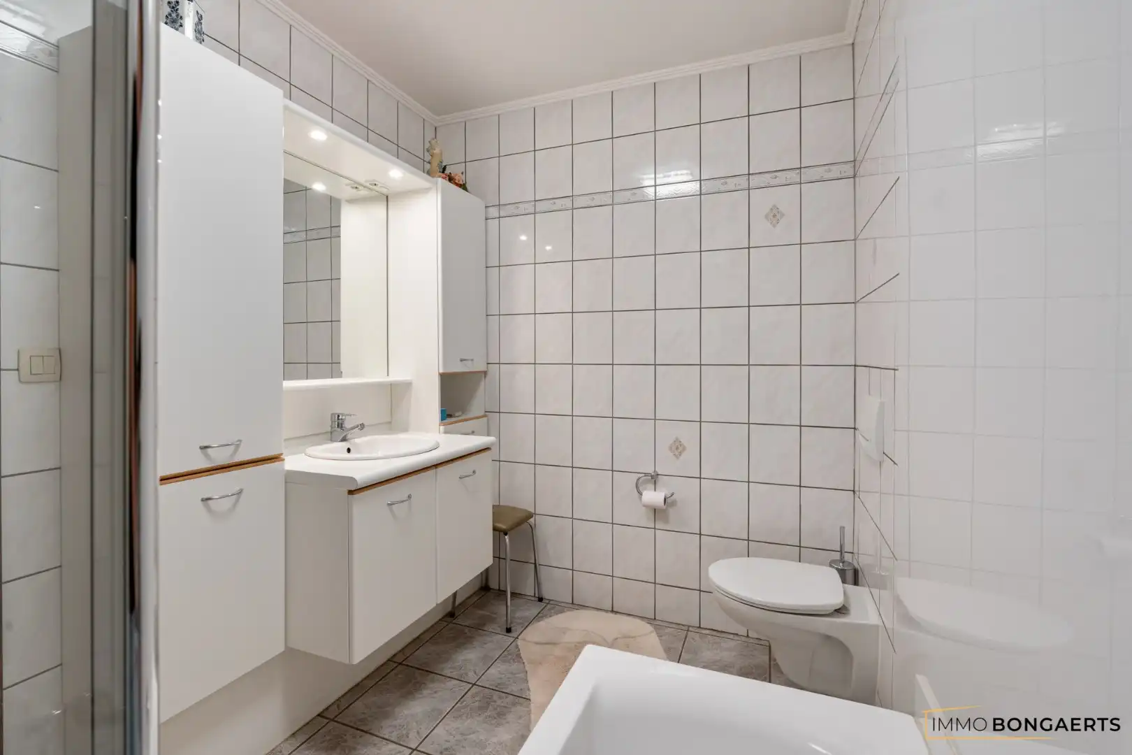 Woning met onderhoudsvriendelijke tuin foto 17