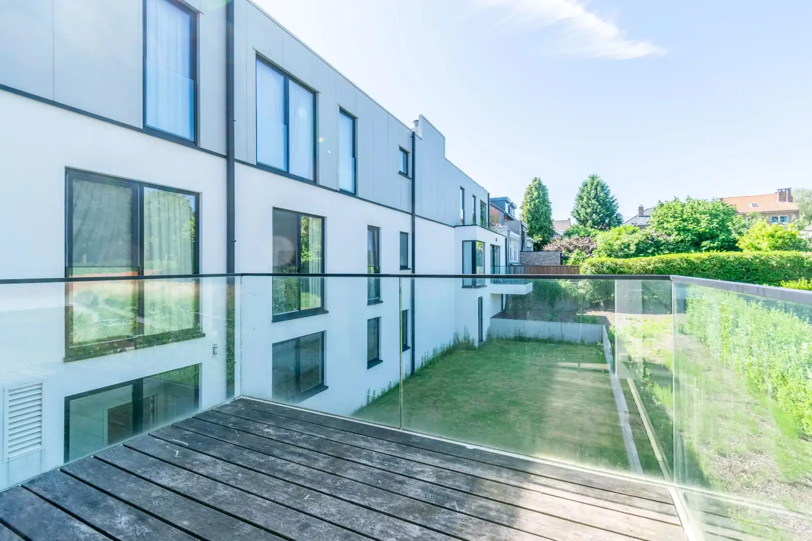 Een ruim (116m²), recent nieuwbouwappartement te Dilbeek! foto 9