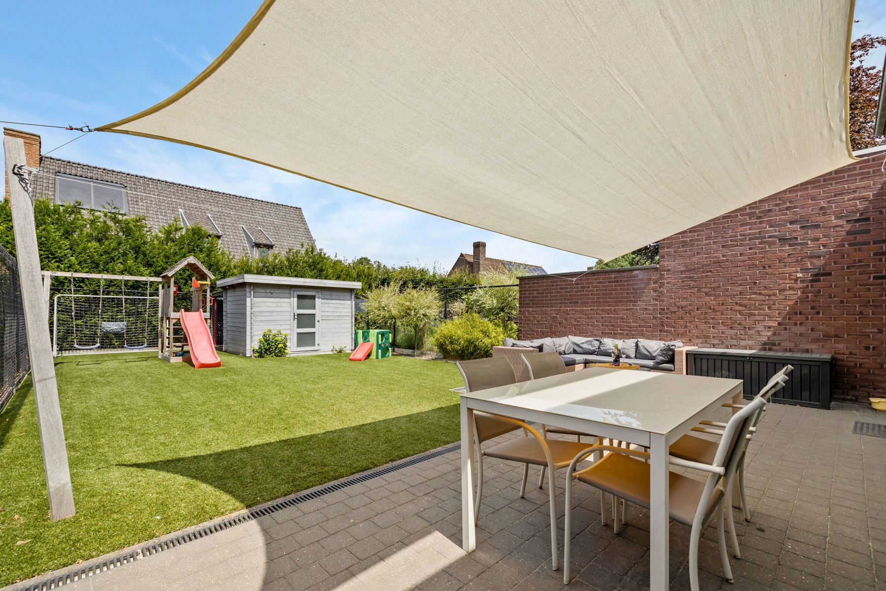 Energiezuinige woning met garage, zonnepanelen en airco foto 23