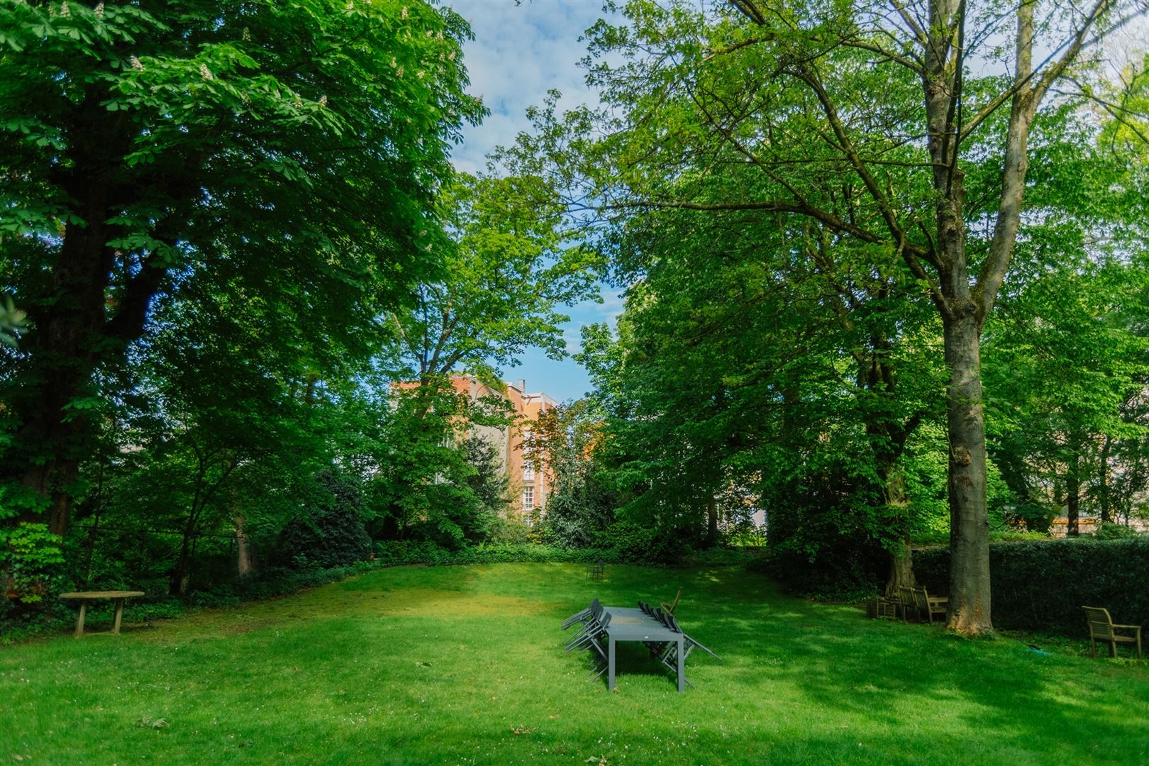 Exclusief appartement van 200m² met fenomenaal parkzicht in het standingvol appartementsgebouw Résidence La Pépinière foto 26